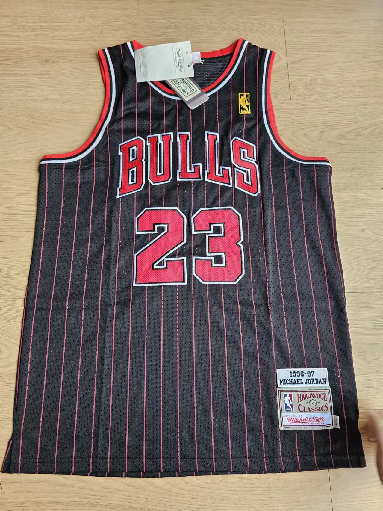 NBA 1996 1997 Bulls #23 Michael Jordan Jersey Double Stitched M Size US M / EU 48-50 / 2 - 1 Thumbnail