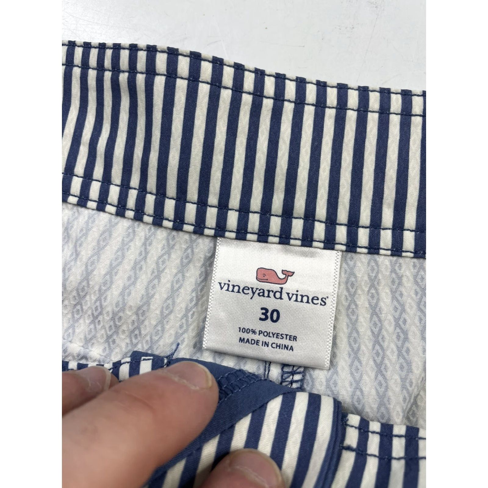 Vineyard Vines Vineyard Vines Men's Swim Trunks Striped Blue White 30 Regular Lifeguard Surffing Recreational Surfing Board Shorts Bathing Suit Size US 30 / EU 46 - 2 Thumbnail