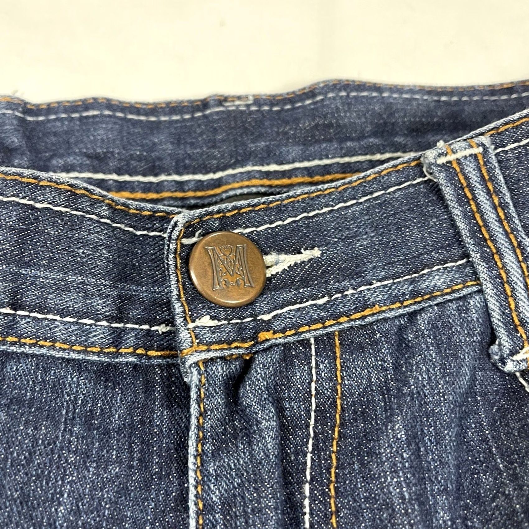 Vintage VINTAGE Makaveli Jeans Denim 90s Hip Hop Tupac Embroidered Baggy 36 Mens Jeans Blue High Rise 5-Pocket Straight Relaxed 82% Cotton 18% Polyester Size US 36 / EU 52 - 6 Thumbnail