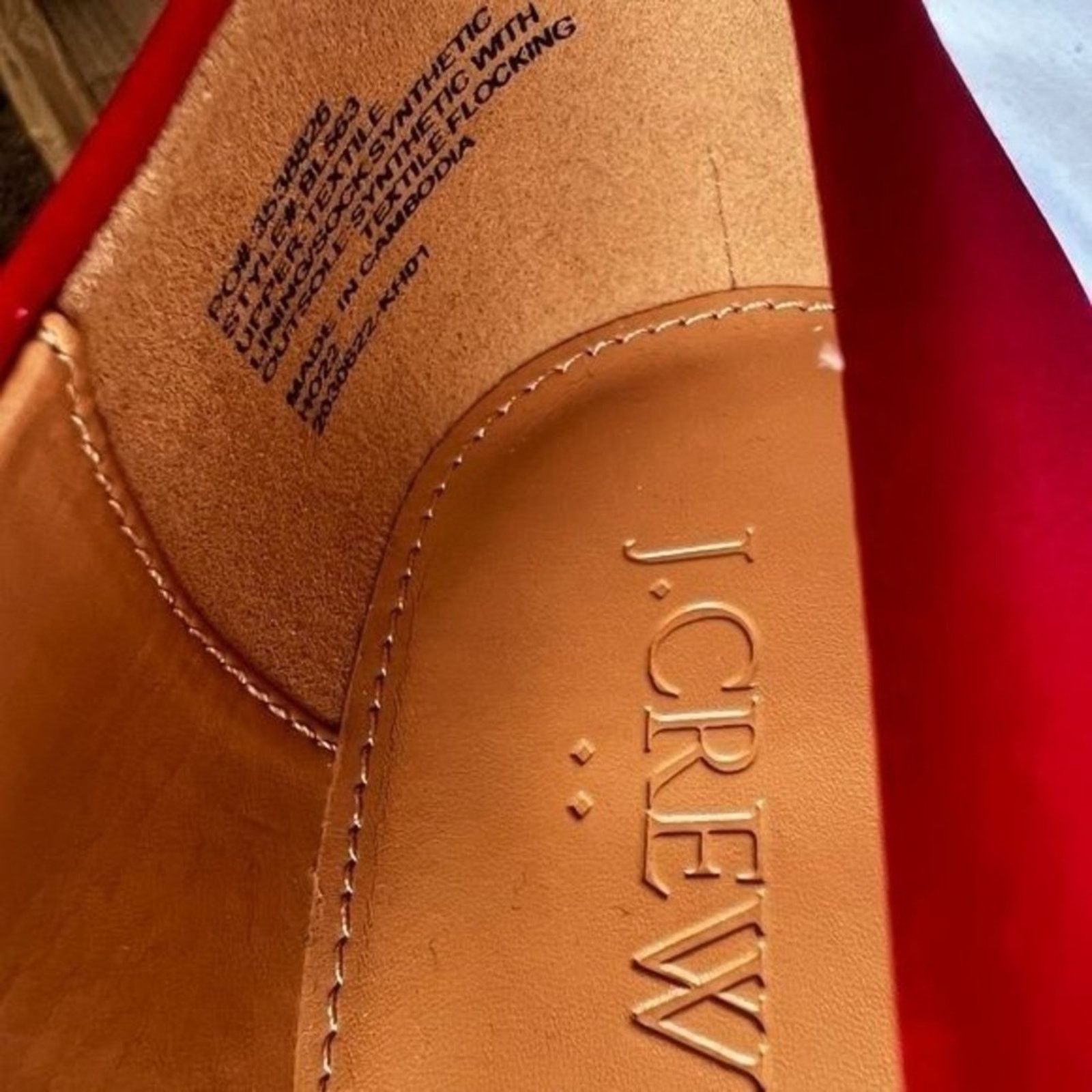 J.Crew J.CREW Pointy-toe Crystal Classic Red Flats w/ Box, US7 Size US 7 / IT 37 - 9 Thumbnail