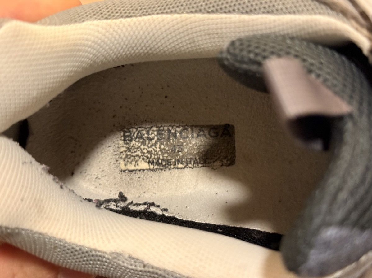 Balenciaga Balenciaga Triple S Grey Size 43 - No Reissue Made in Italy Size US 10 / EU 43 - 13 Thumbnail