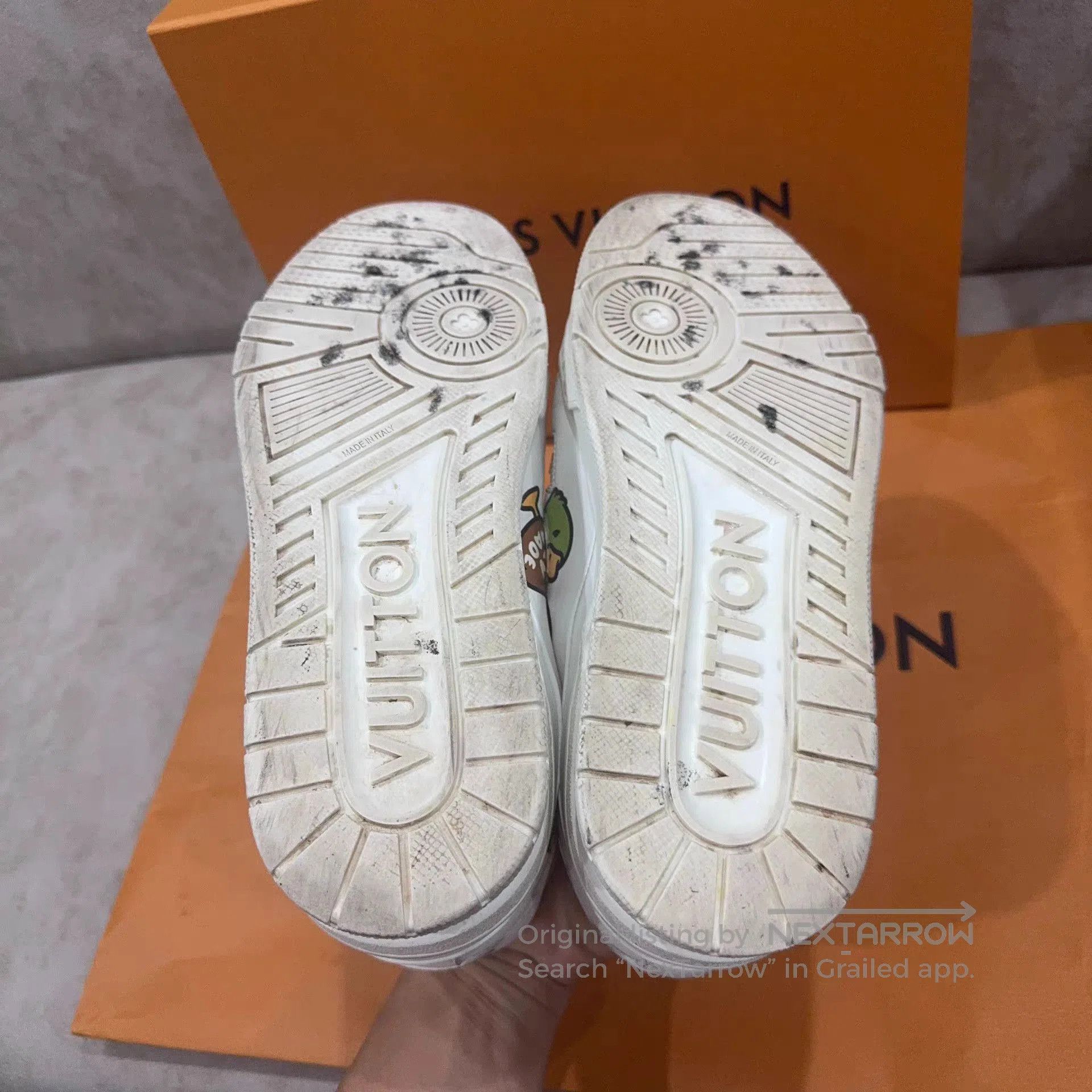 Louis Vuitton White Low-Top Sneakers with Cartoon Prints Size 7.5. Size US 7.5 / EU 40-41 - 4 Thumbnail