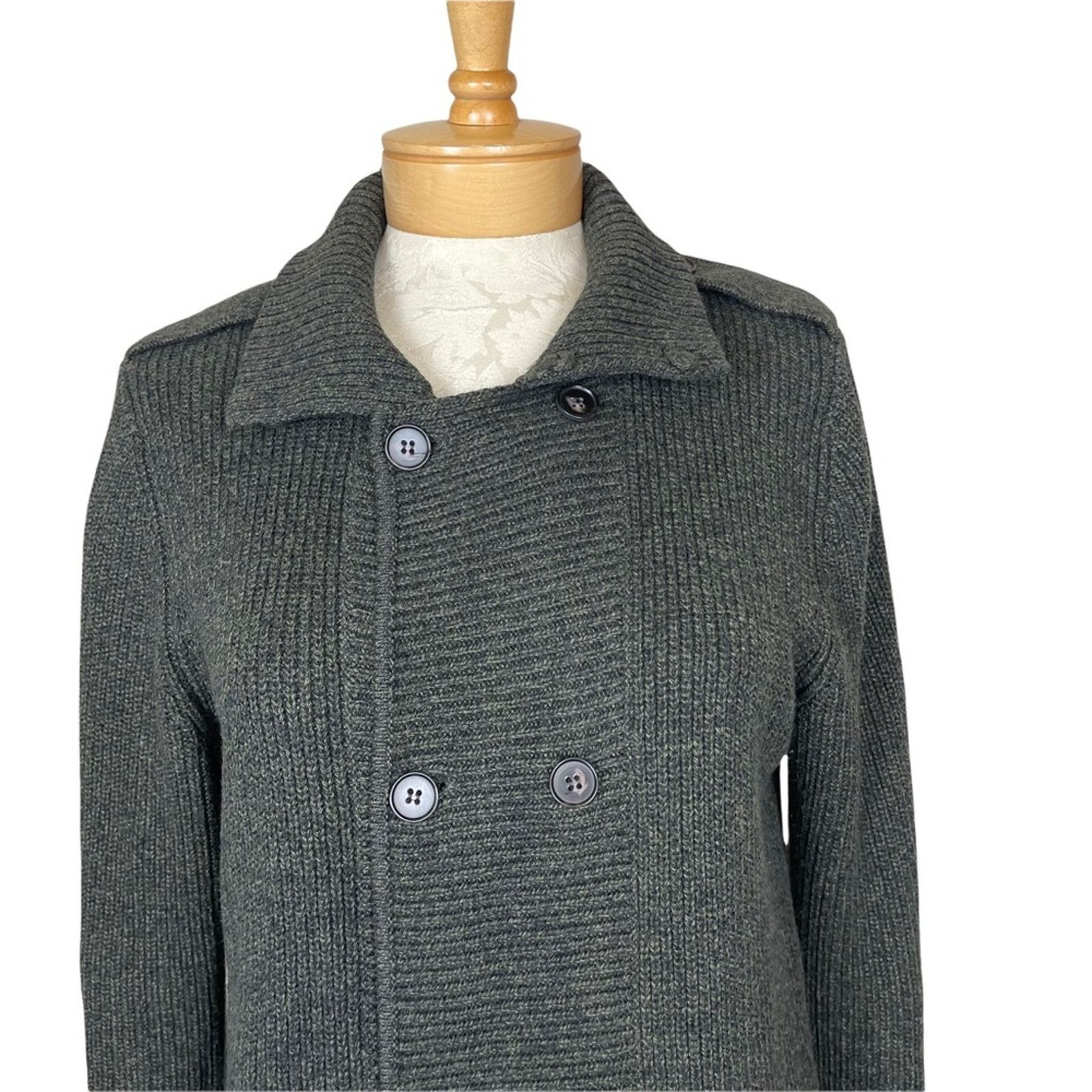 H&M H&M Ribbed Double Breasted Long Sleeve Cardigan Green Small Size S / US 4 / IT 40 - 2 Thumbnail