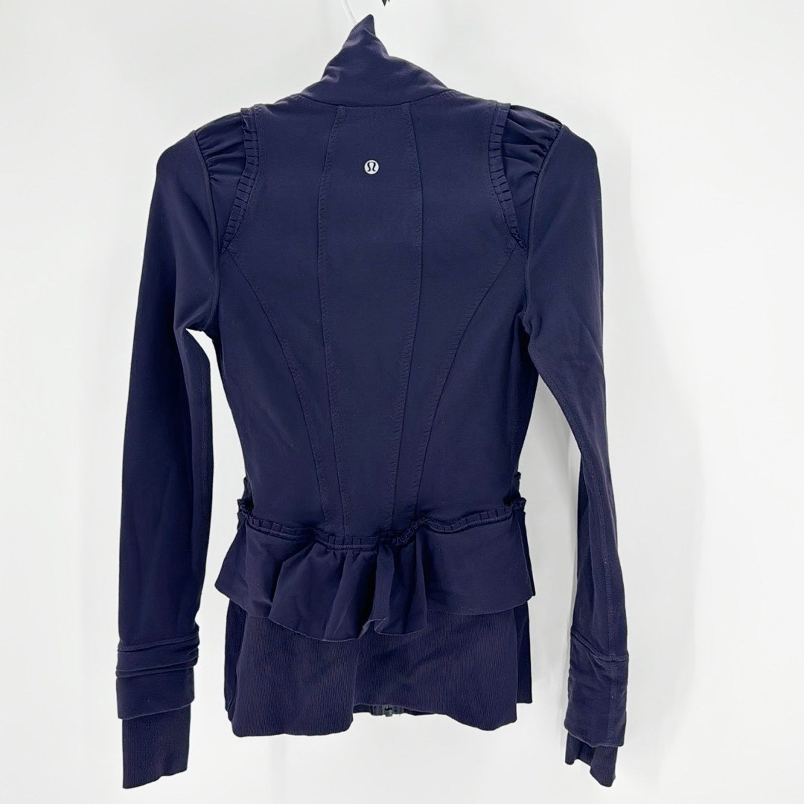 Lululemon lululemon City to Yoga Jacket girly athletic full zip size 4 Size S / US 4 / IT 40 - 2 Thumbnail