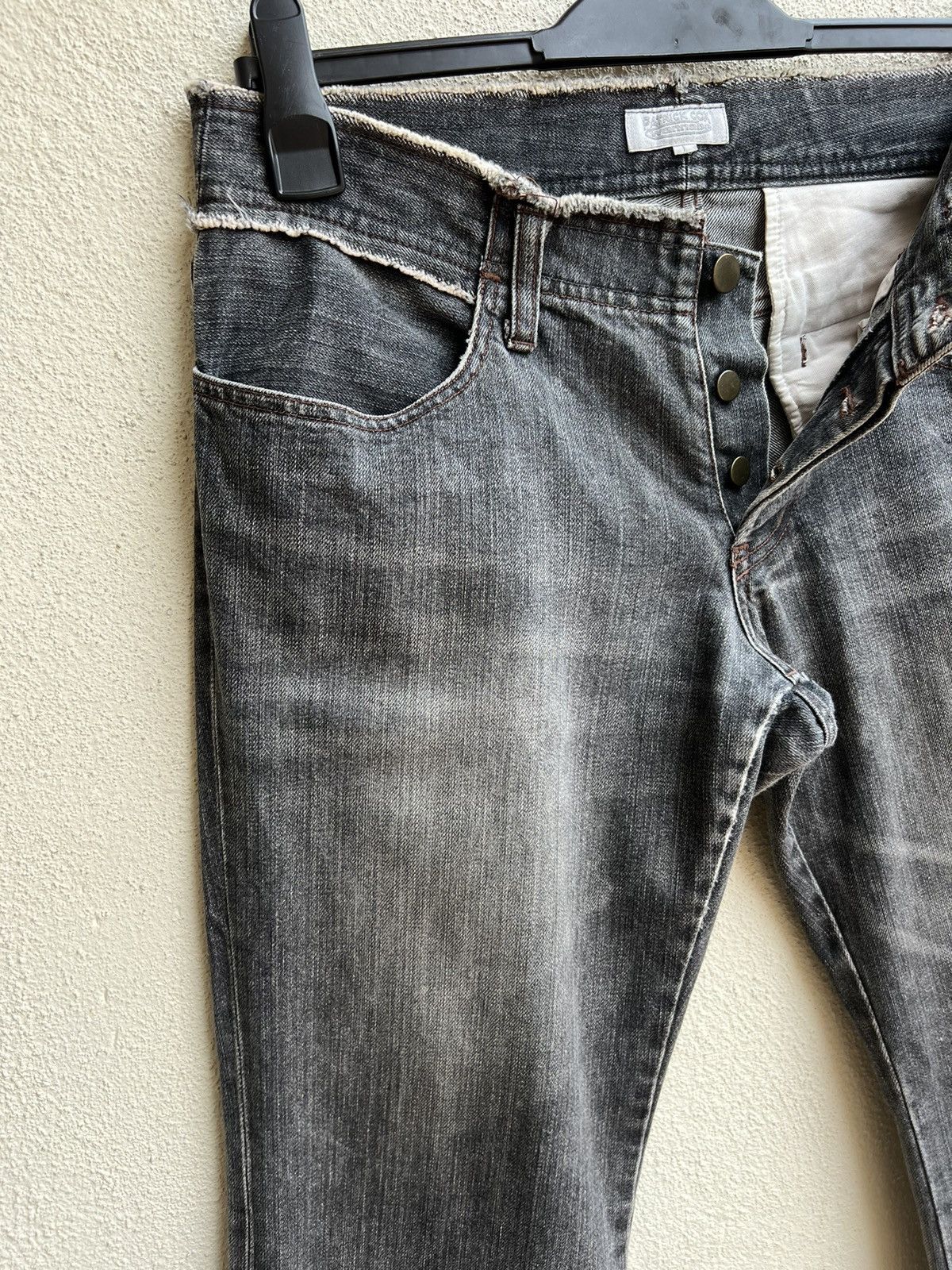 Vintage VTG Patrick Cox Wannabe Fade Black Denim Flare Jeans Size US 31 - 7 Thumbnail