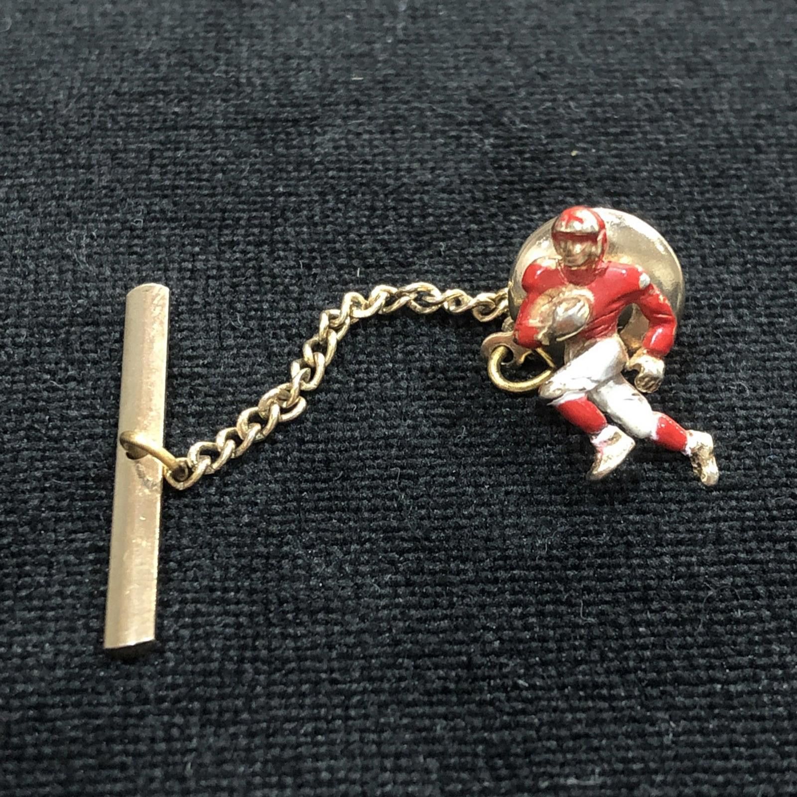 Other Football Player Red Uniform Vintage Tack Pin Quarterback Size ONE SIZE - 1 Thumbnail