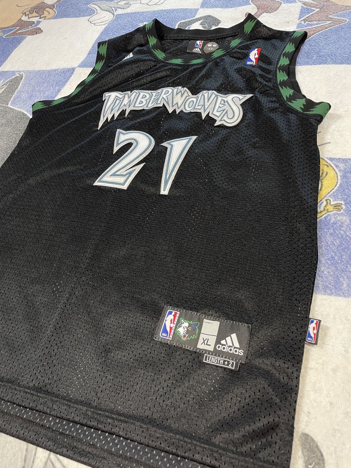 NBA Vintage Minneapolis Timberwolves Kevin Garnett jersey Size US XL / EU 56 / 4 - 2 Thumbnail