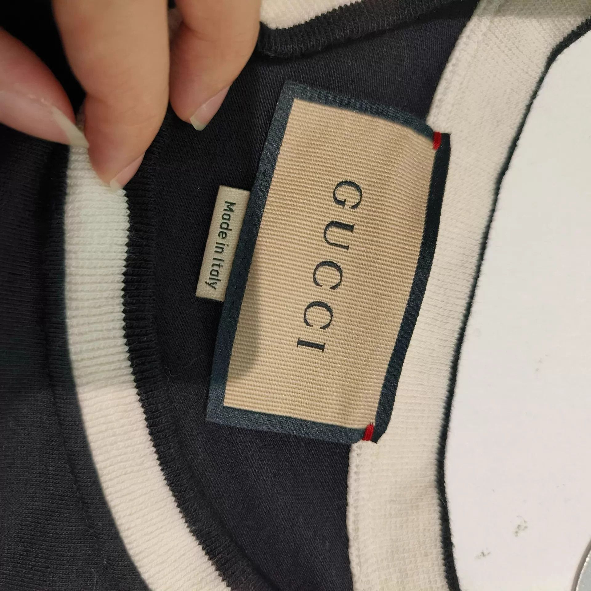 Gucci Gucci White Label Chest Short Sleeve Tee S 99 New Size S / US 4 / IT 40 - 3 Thumbnail