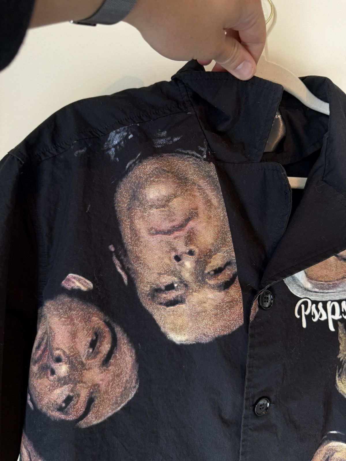 Other The Sopranos Short Sleeve Button Up Shirt (Open To Offers) Size US M / EU 48-50 / 2 - 6 Thumbnail