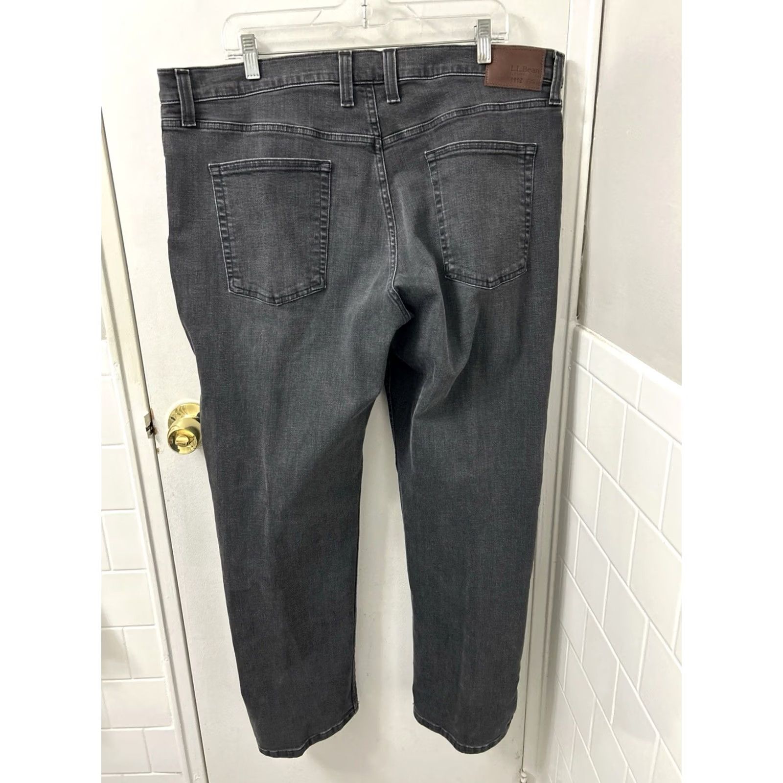 Vintage LL Bean BeanFlex Jeans Mens 40x30 Black Standard Fit Stretch Denim 507485 Size US 40 / EU 56 - 6 Thumbnail
