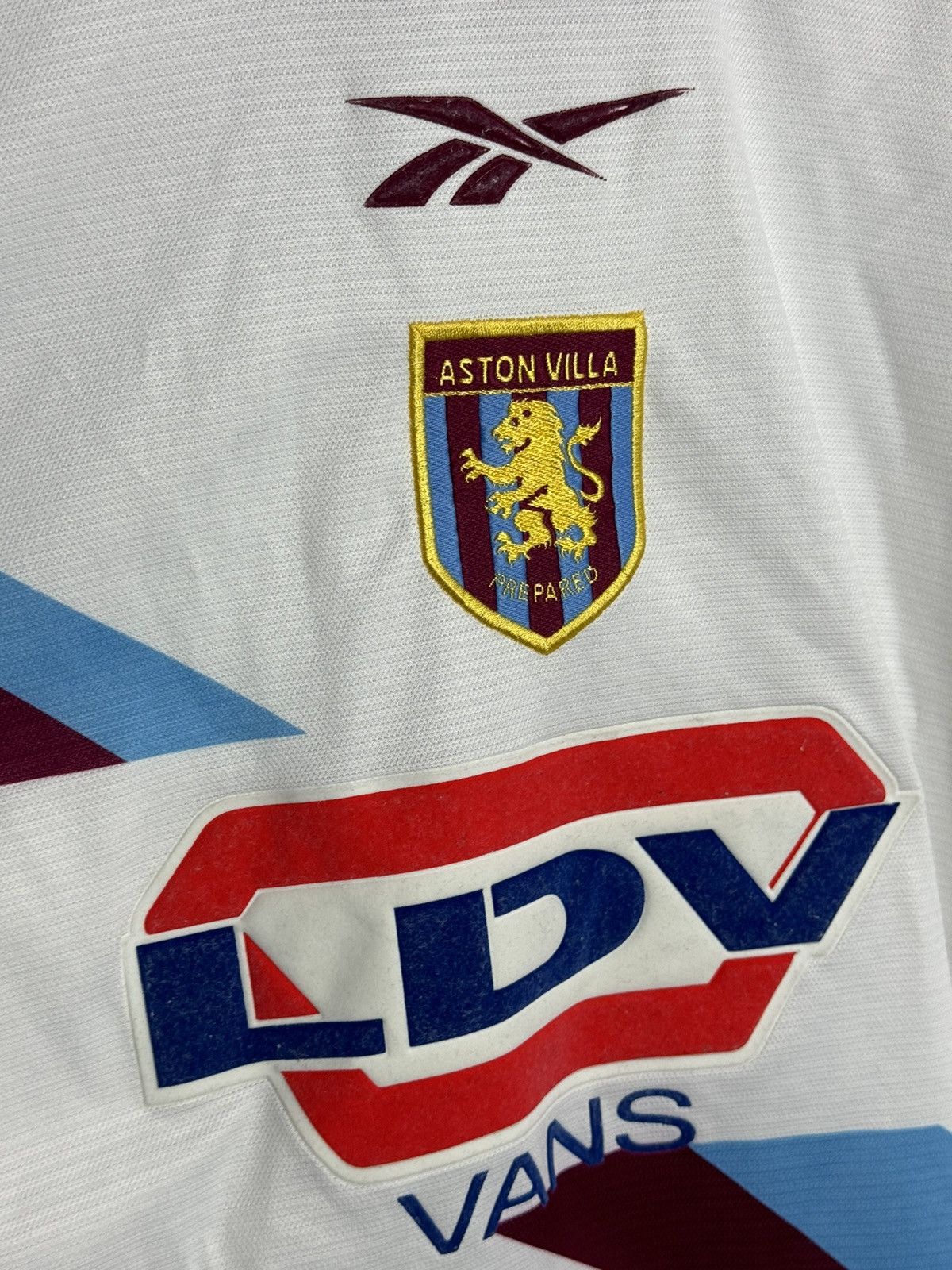 Reebok Aston Villa 99/00 Away Football Jersey Size US L / EU 52-54 / 3 - 3 Thumbnail