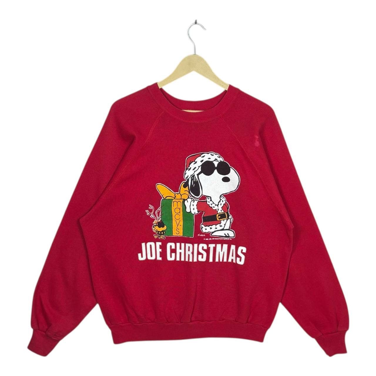 Peanuts VTG 80s Snoopy Joe Christmas Artex Sweatshirt XL Macy’s Red Size US XL / EU 56 / 4 - 1 Thumbnail