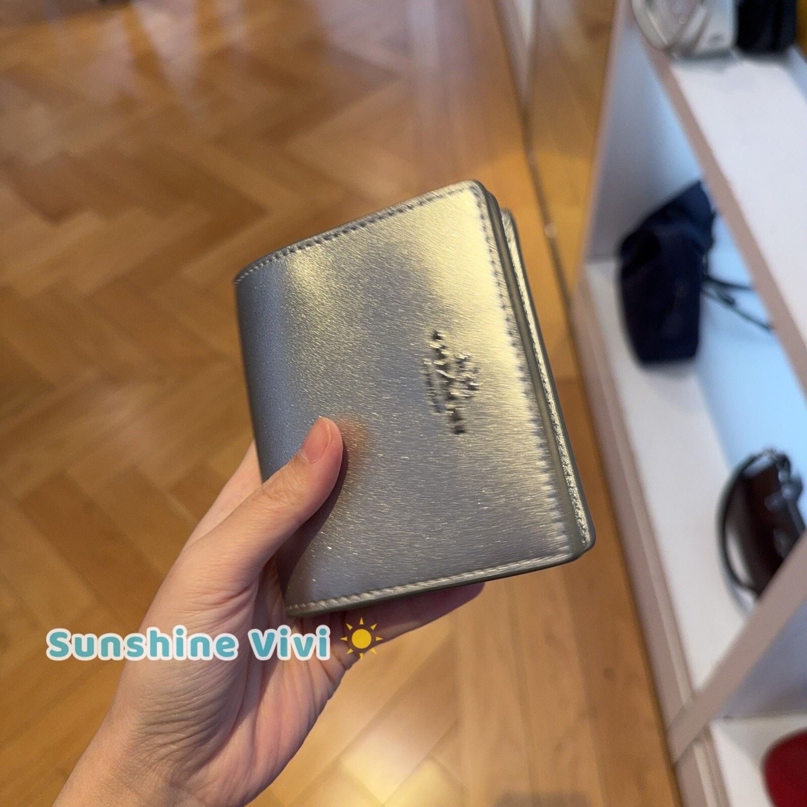 Coach NWT Coach CW792 Snap Wallet Pearlized Light Silver Size ONE SIZE - 1 Thumbnail