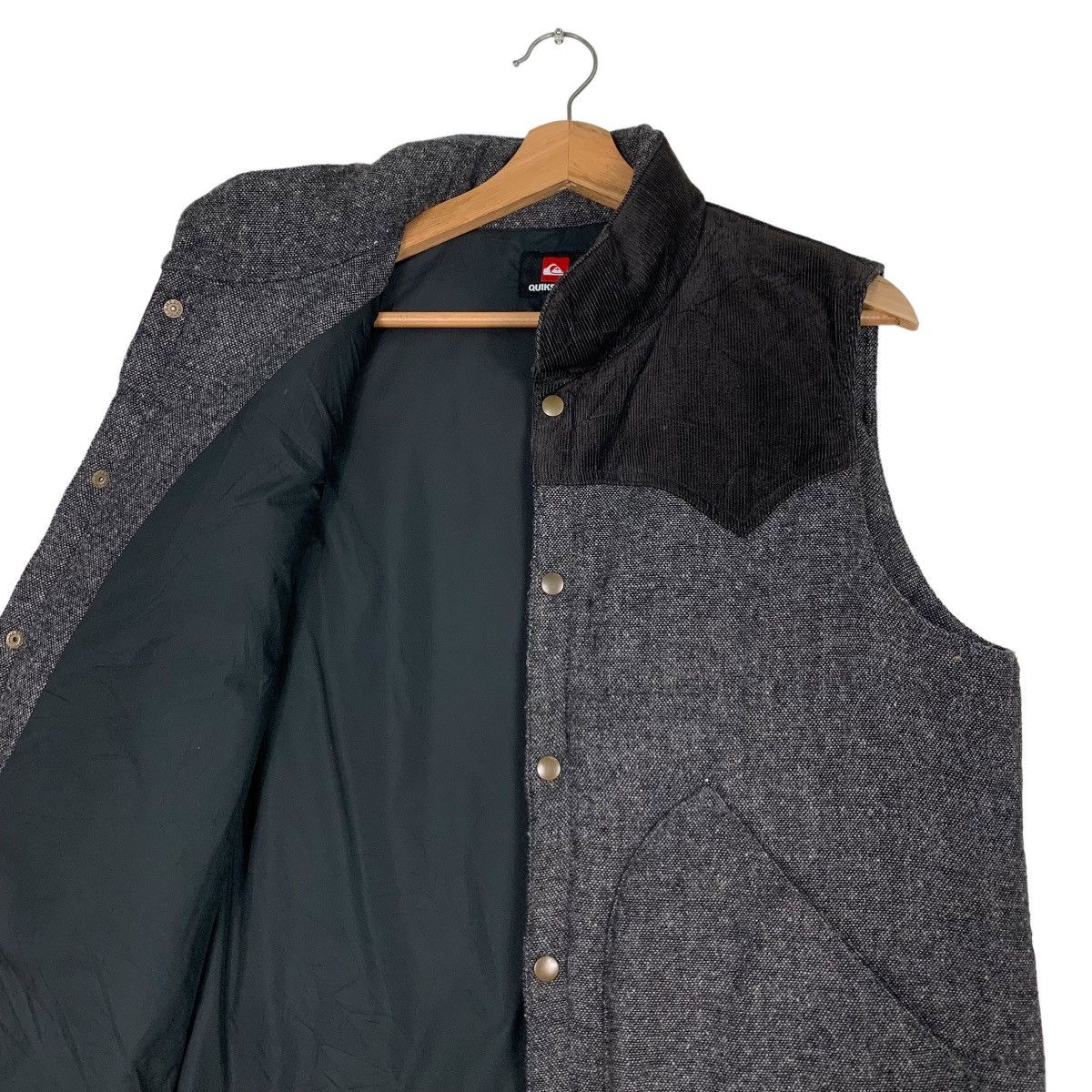 Quiksilver QUIKSILVER Vest #0415-C19 Size US L / EU 52-54 / 3 - 10 Thumbnail
