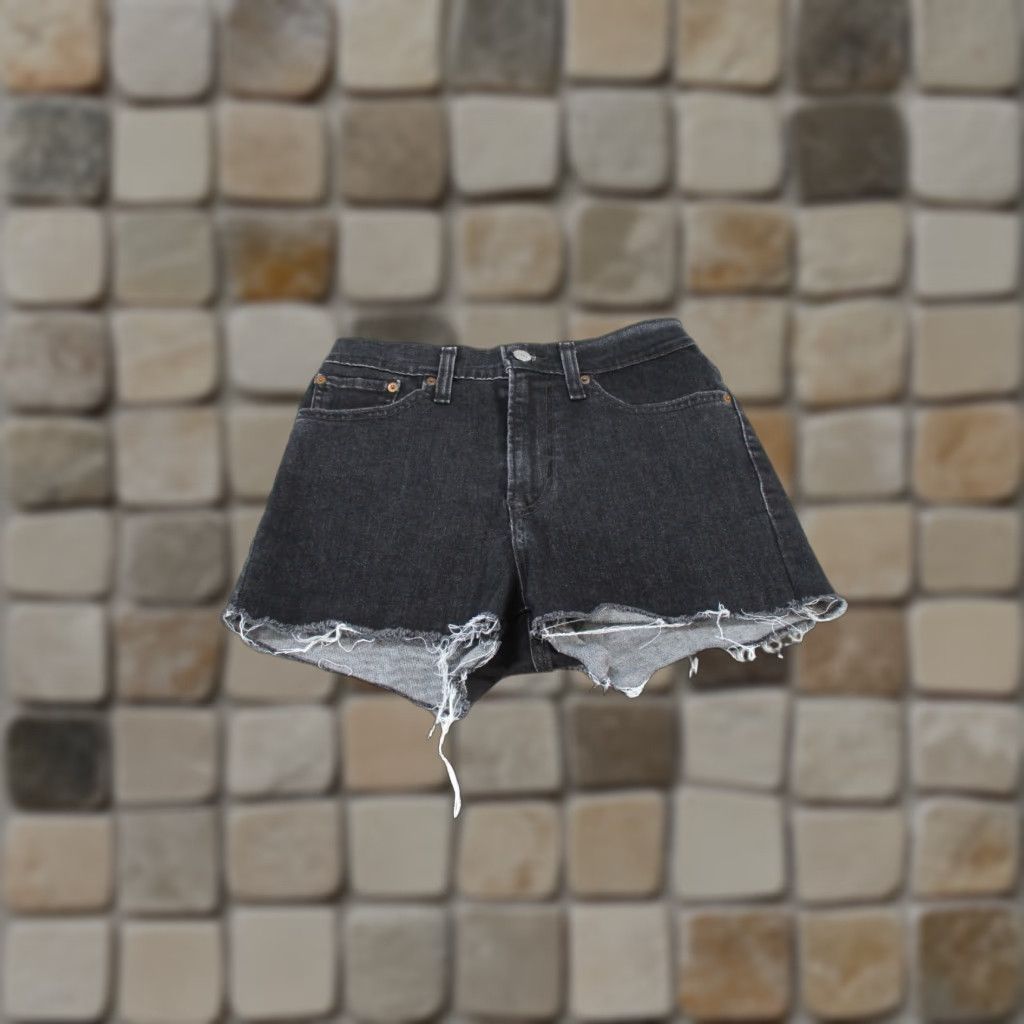 Levi's VINTAGE Levis Shorts Womens 27 Faded Black Denim Cut Offs 90s Festival Womens Size 27" / US 4 / IT 40 - 1 Thumbnail