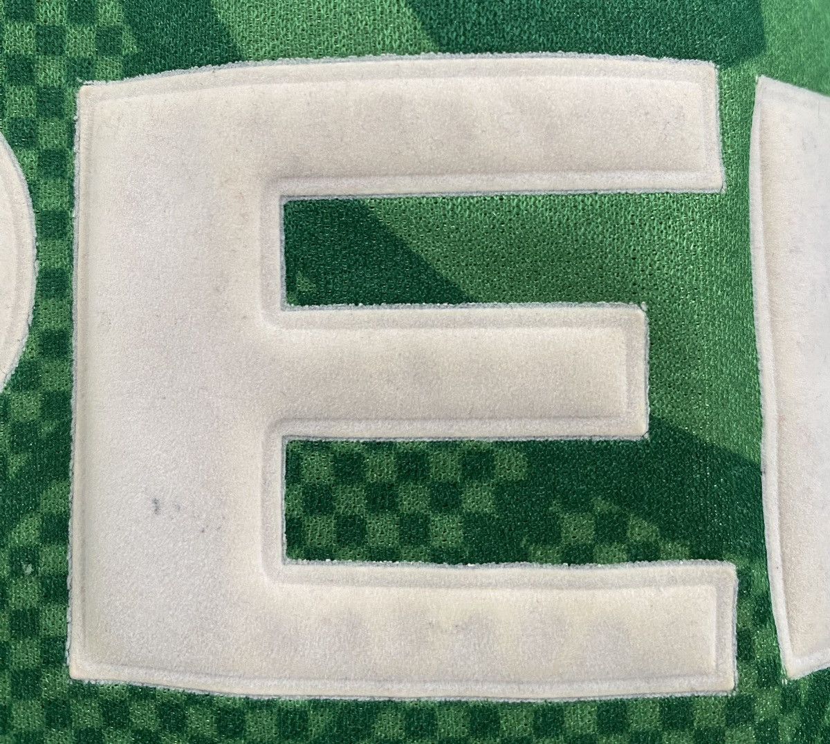 Umbro VTG 1998 Umbro Ireland National Team Home Soccer Jersey Size US L / EU 52-54 / 3 - 11 Thumbnail