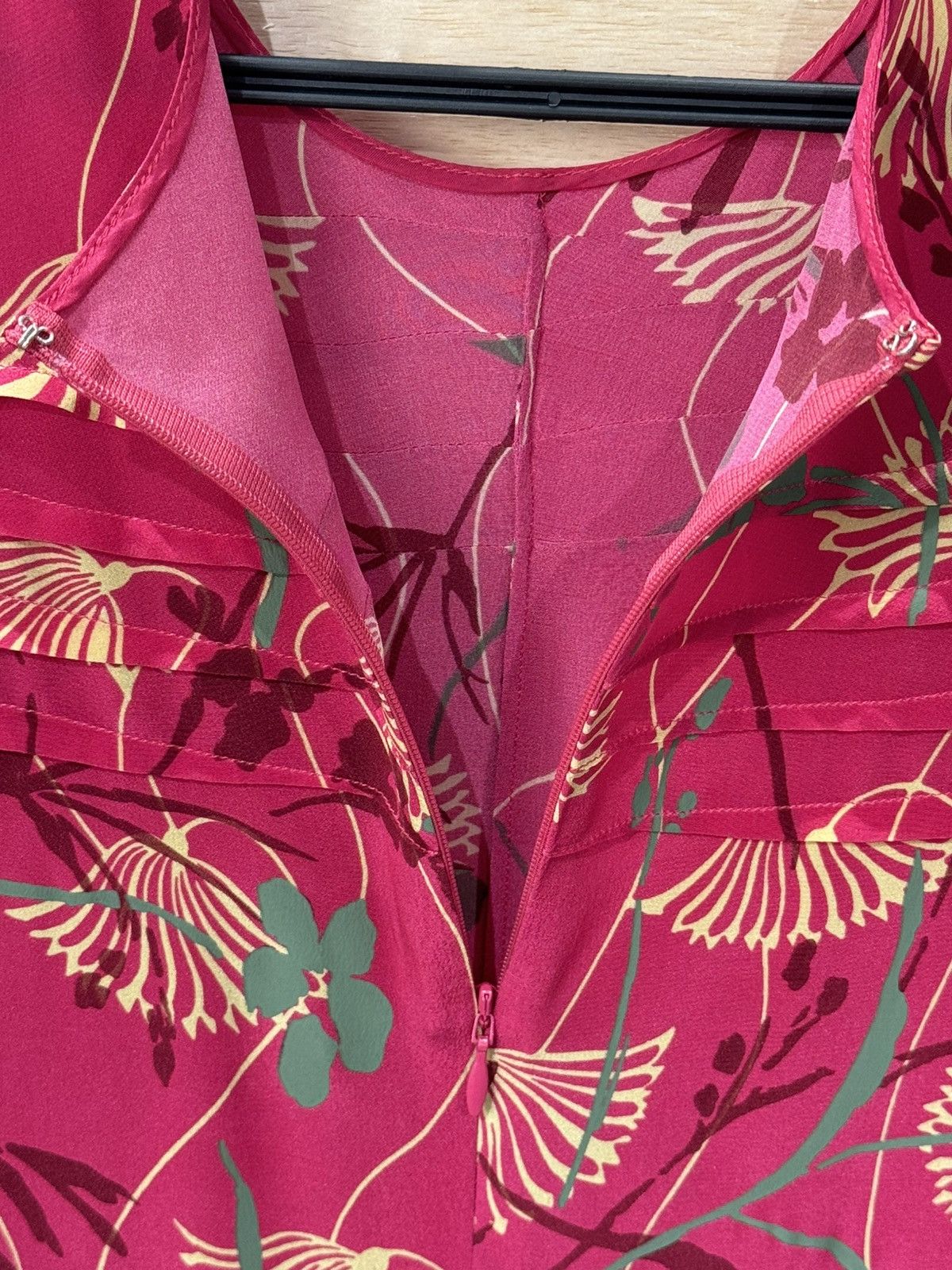 Valentino VALENTINO PINK FLORAL Size S / US 4 / IT 40 - 10 Thumbnail