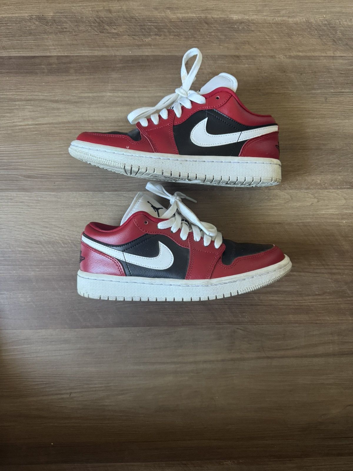 Jordan Brand × Nike Jordan 1 Low Wmns Chicago Flip Size US 6 / IT 36 - 1 Thumbnail