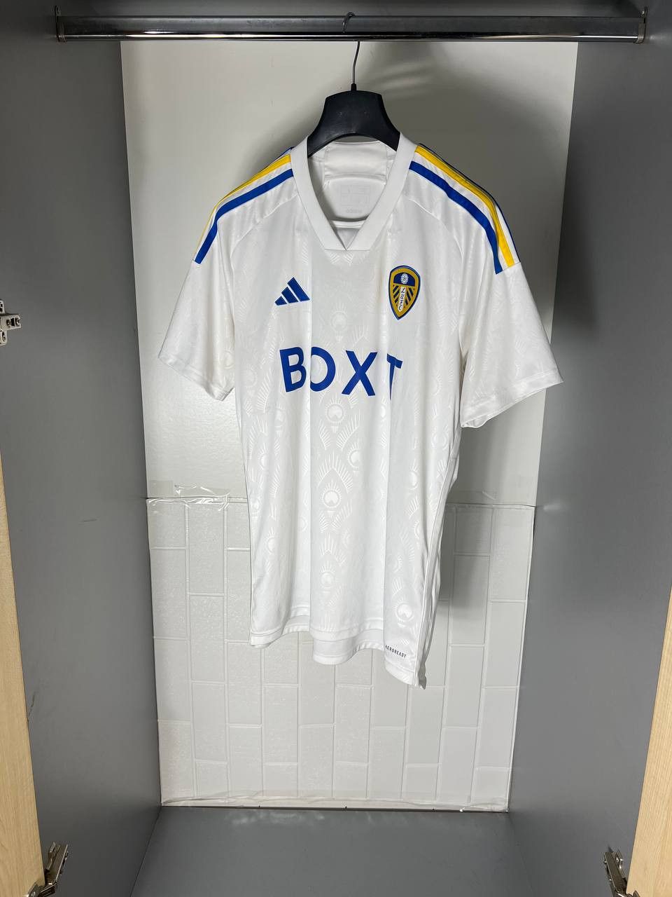 Adidas VINTAGE ADIDAS FC LEEDS UNITED ENGLAND SOCCER JERSEY Y2K 90s Size US L / EU 52-54 / 3 - 2 Thumbnail