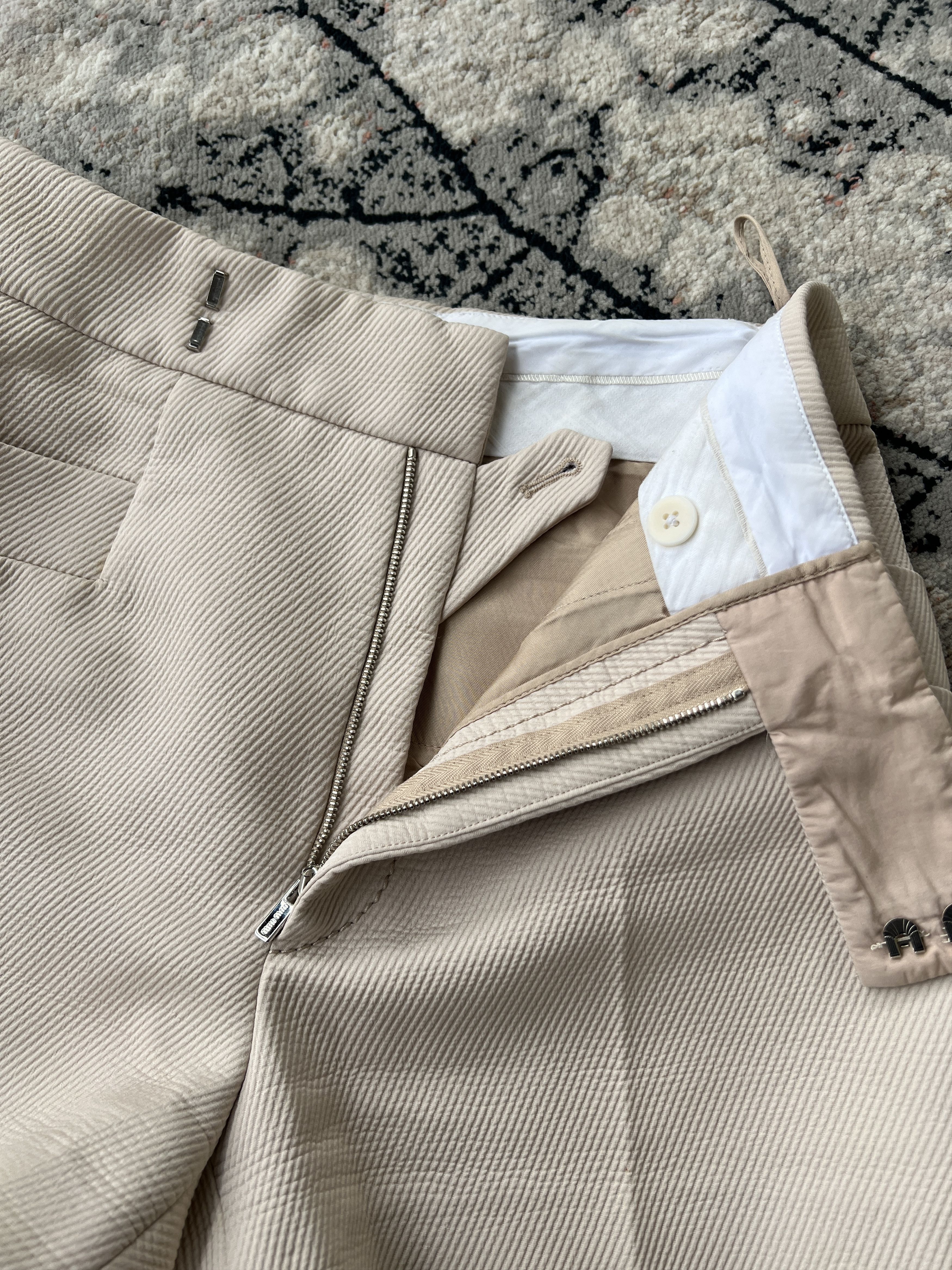 Miu Miu Miu Miu Shorts Size 26" / US 2 / IT 38 - 4 Thumbnail
