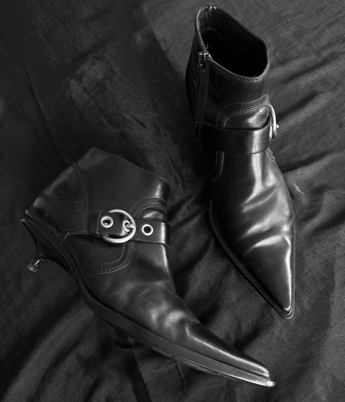 Miu Miu Miu Miu 1999 Black Leather Western-Heel Boots. Size US 6 / IT 36 - 2 Thumbnail