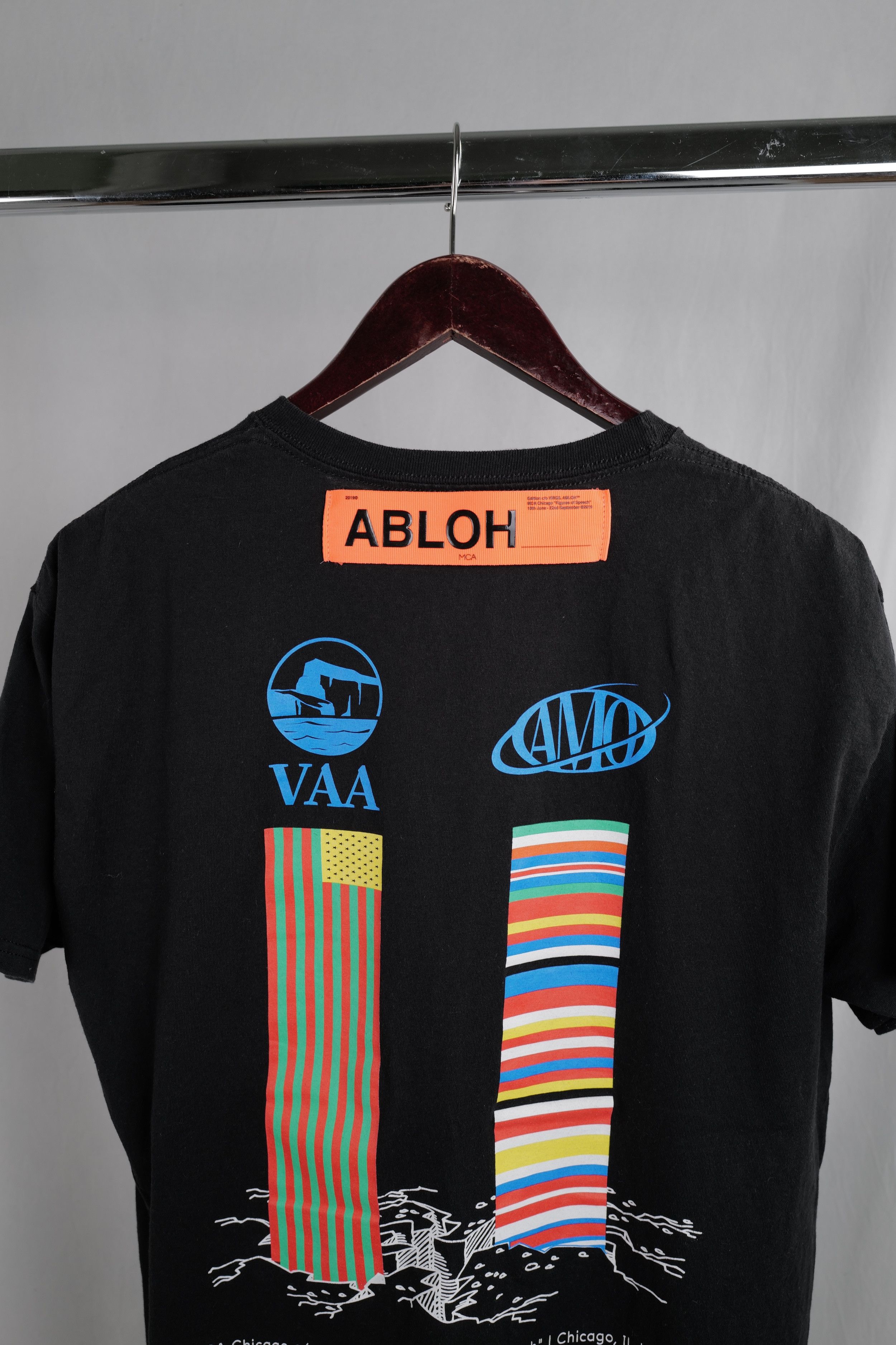 Champion Offwhite x Champion t-shirt Size US L / EU 52-54 / 3 - 11 Thumbnail