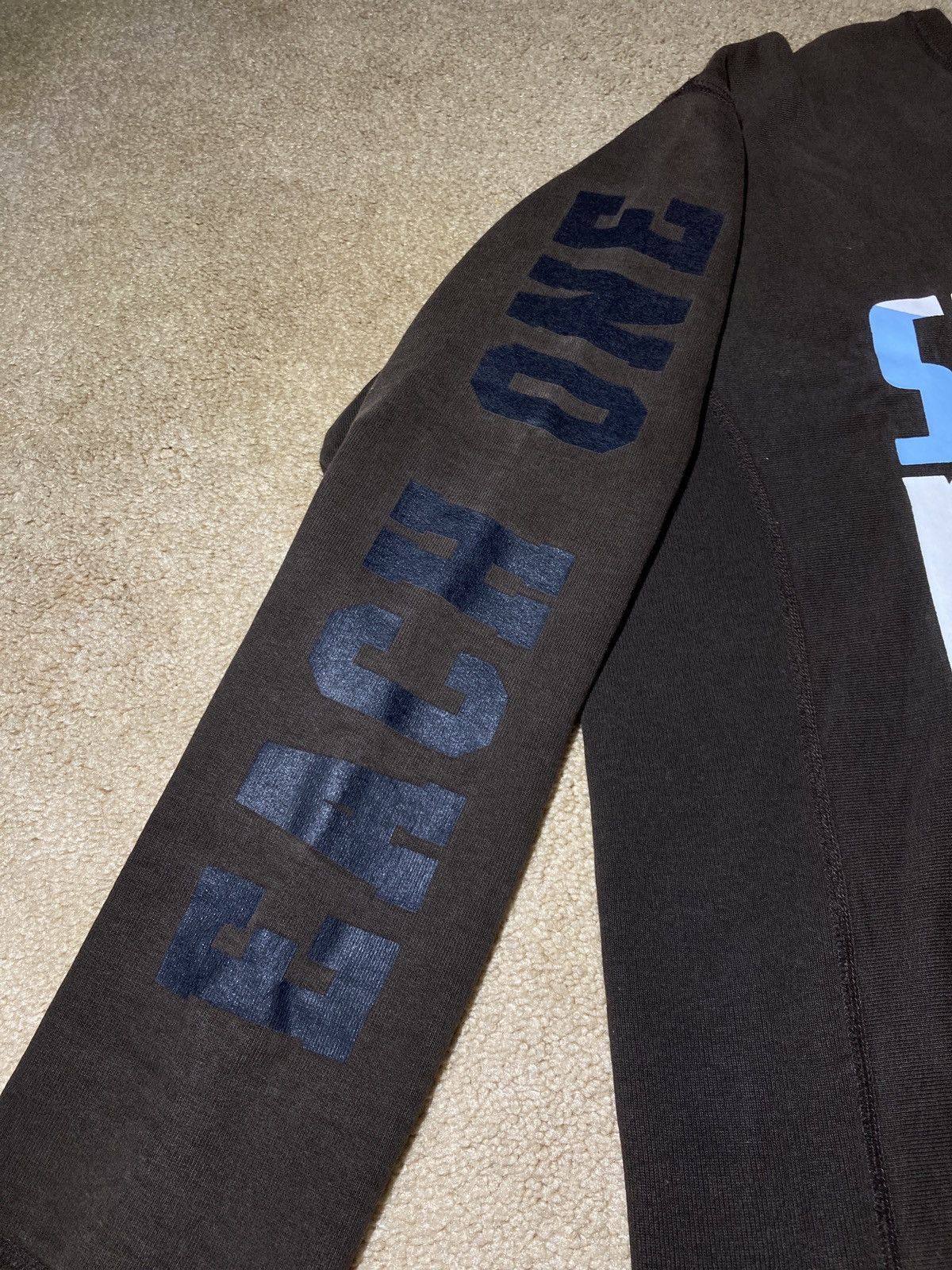 Supreme 2005 Supreme Higher Learning Brown Sweatshirt Each One Teach Size US L / EU 52-54 / 3 - 9 Thumbnail