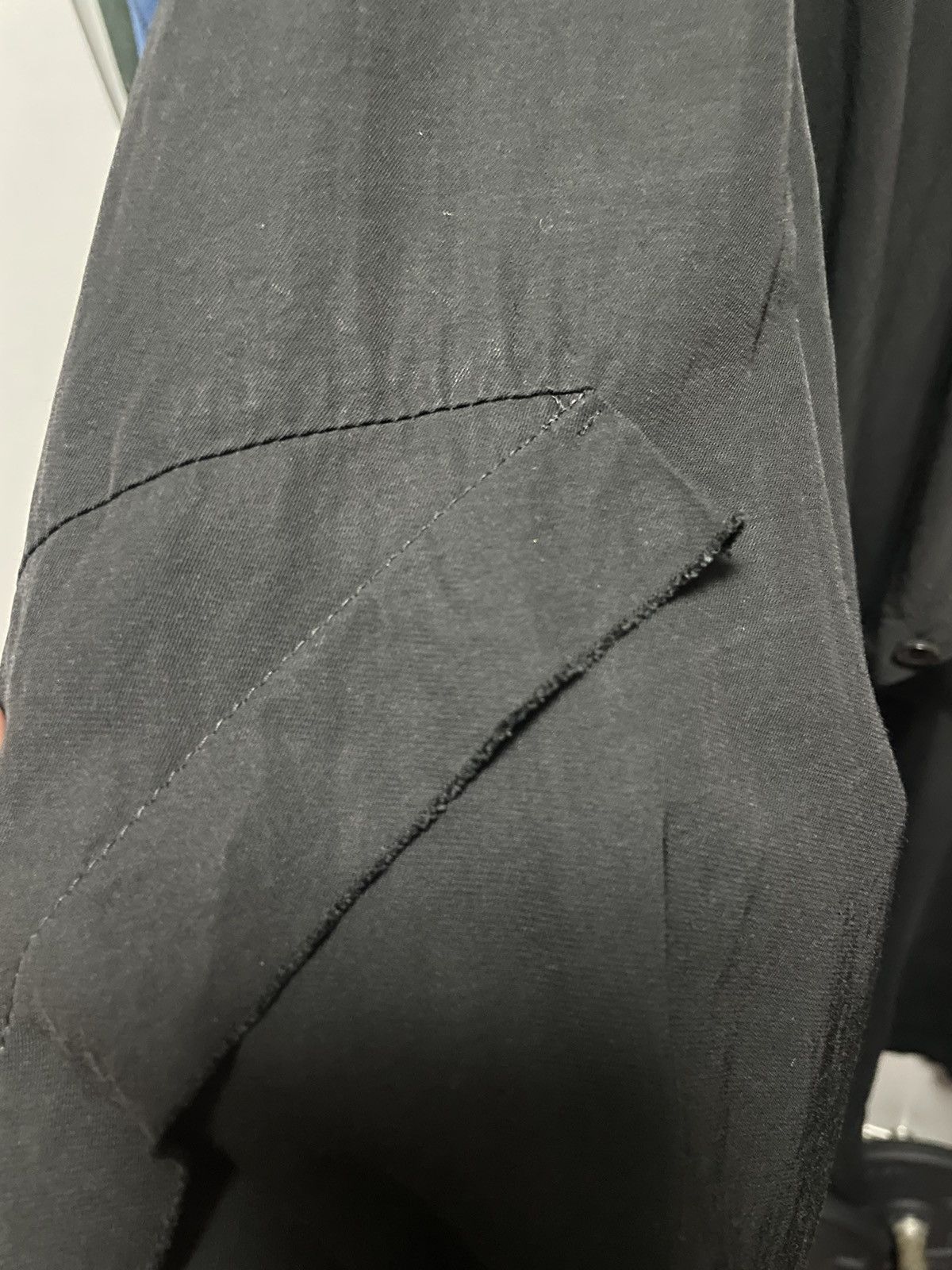 Yohji Yamamoto Yohji yamamoto fw18 asymmetrical long shirt Size US L / EU 52-54 / 3 - 9 Thumbnail