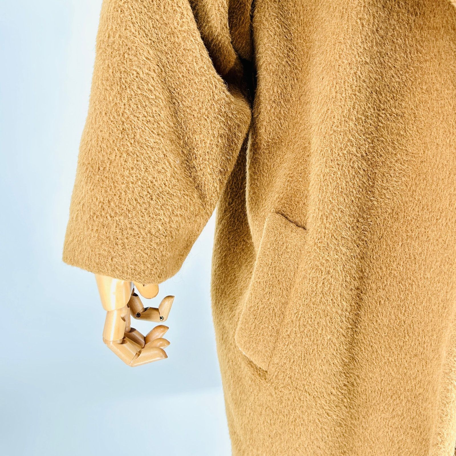 Vintage Vintage 1950s Royal Alpaca Camel Oversized Shawl Collar Coat Size M / US 6-8 / IT 42-44 - 3 Thumbnail