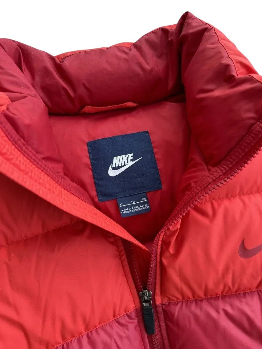 Nike × Vintage Vintage Nike Y2K Red Puffer Jacket Size US XL / EU 56 / 4 - 5 Thumbnail