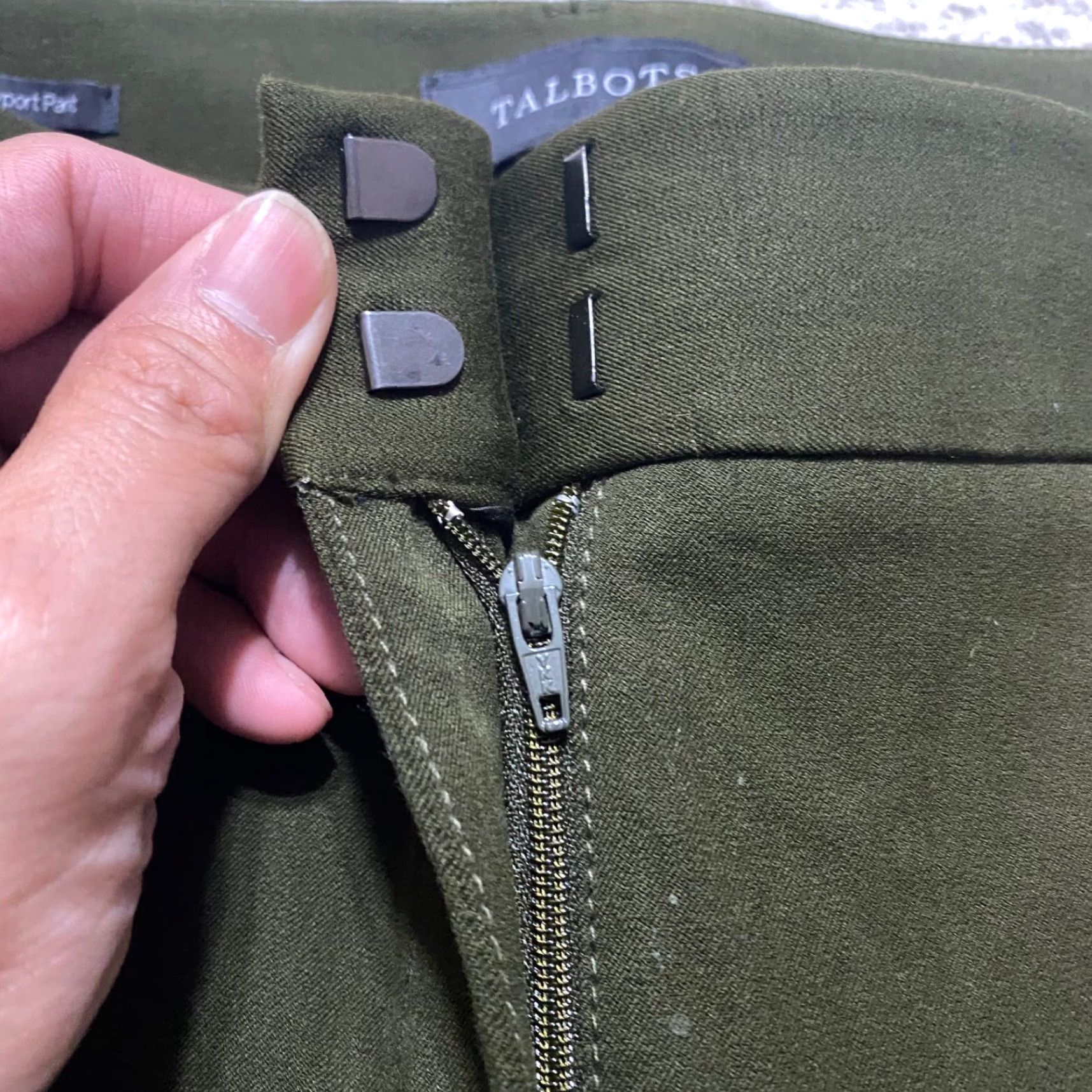 Talbots Talbots Womens Pants 10 Green Newport Straight Ankle Career Business Women's Regular Size 10 Green Talbots Pants Size 32" / US 10 / IT 46 - 6 Thumbnail