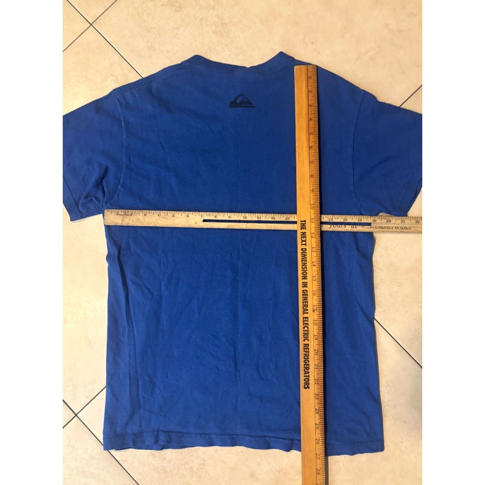 Quiksilver VINTAGE Quiksilver Shirt Y2K Mens L Blue Solid Graphic T-Shirt Surf 2000s Size US L / EU 52-54 / 3 - 6 Thumbnail
