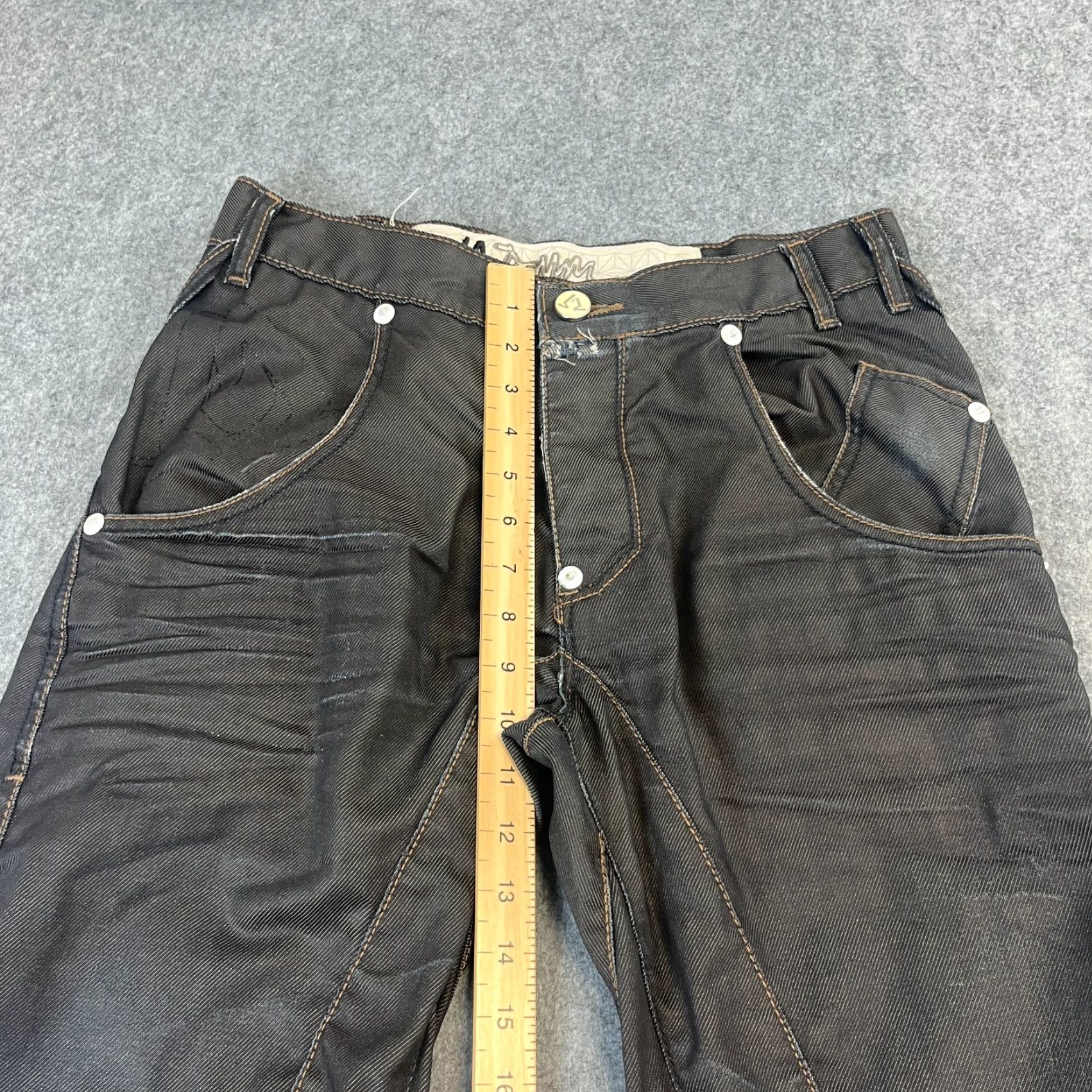 Vintage Vintage Mens Jeans Twisted Arc Fit 30 32 Dark Grey Cinch Buckle Back Y2K Panel Jeans Mens Regular 30 Dark Grey Cotton Denim 5-Pocket Size US 30 / EU 46 - 6 Thumbnail
