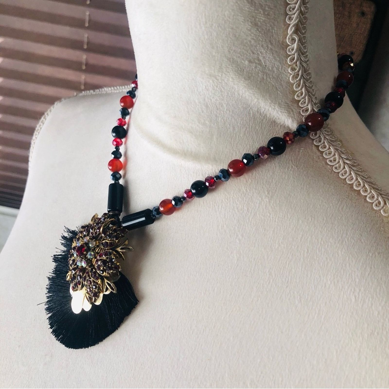 Handmade Handcrafted repurpose Florenza black onyx carnelian necklace Size ONE SIZE - 4 Thumbnail