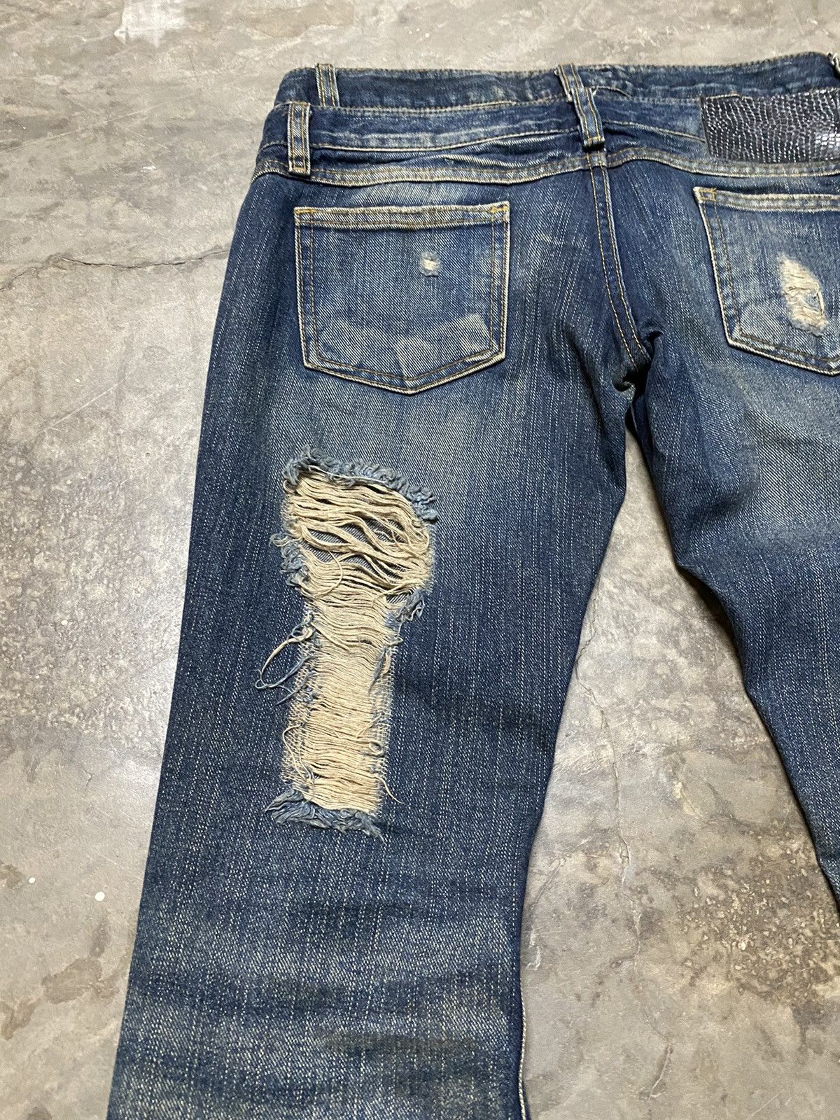 Beauty Beast × Hysteric Glamour × Japanese Brand Flare Jeans Vence Double Waist Ripped Distressed Size US 28 / EU 44 - 12 Thumbnail