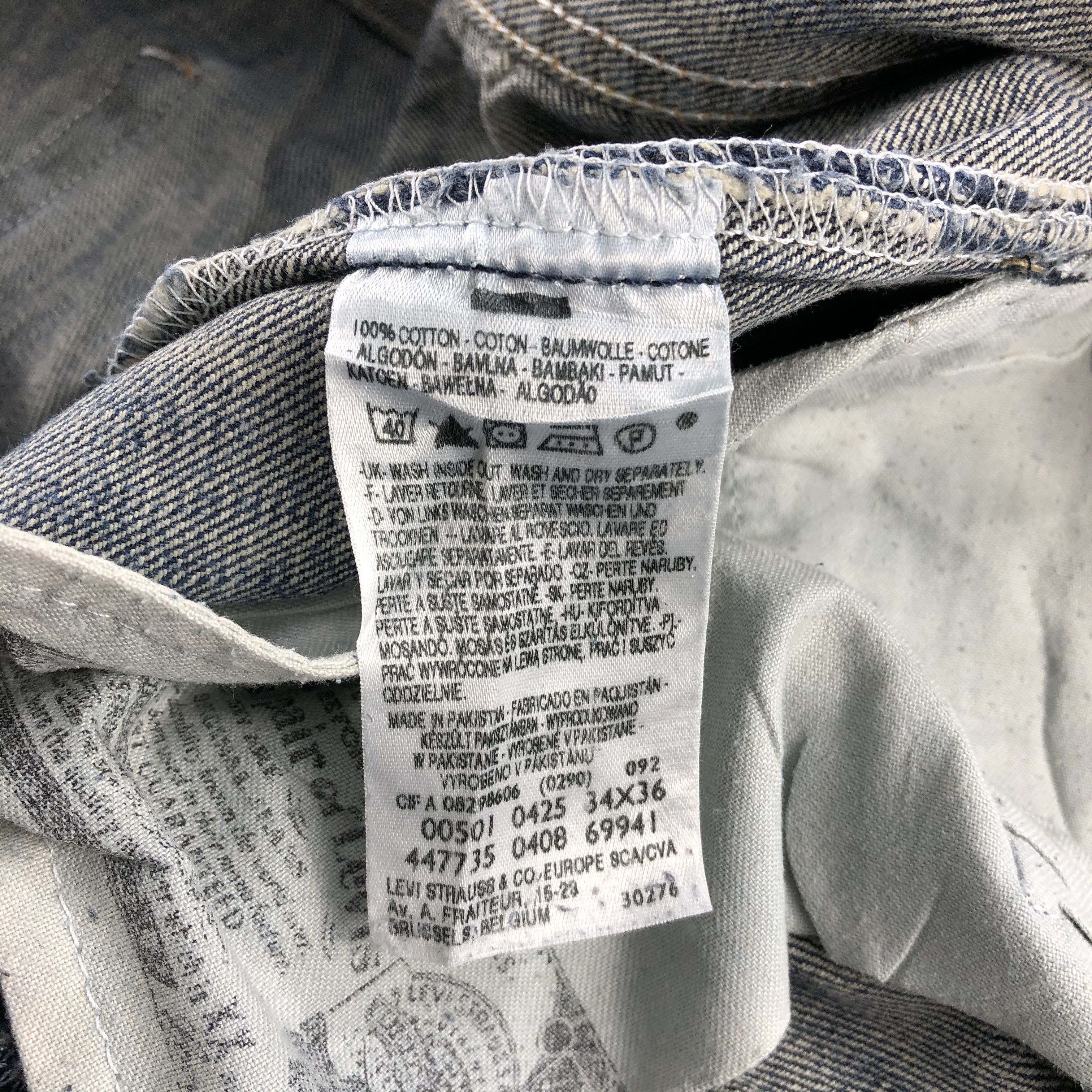 Levi's Vintage Levis 501 Jeans-JM956 Size US 35 - 10 Thumbnail