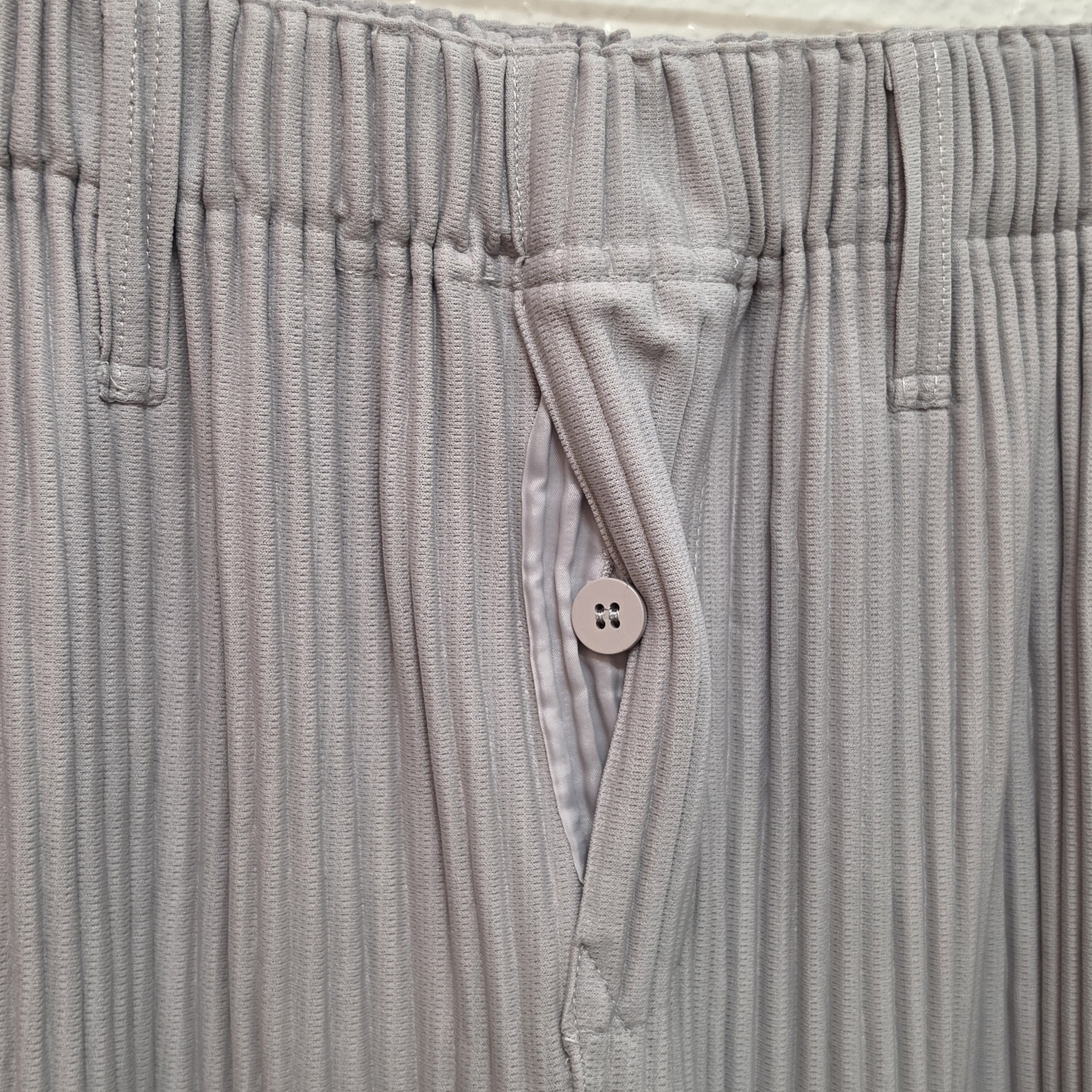 Homme Plisse Issey Miyake Pleated trousers Size US 34 / EU 50 - 3 Thumbnail