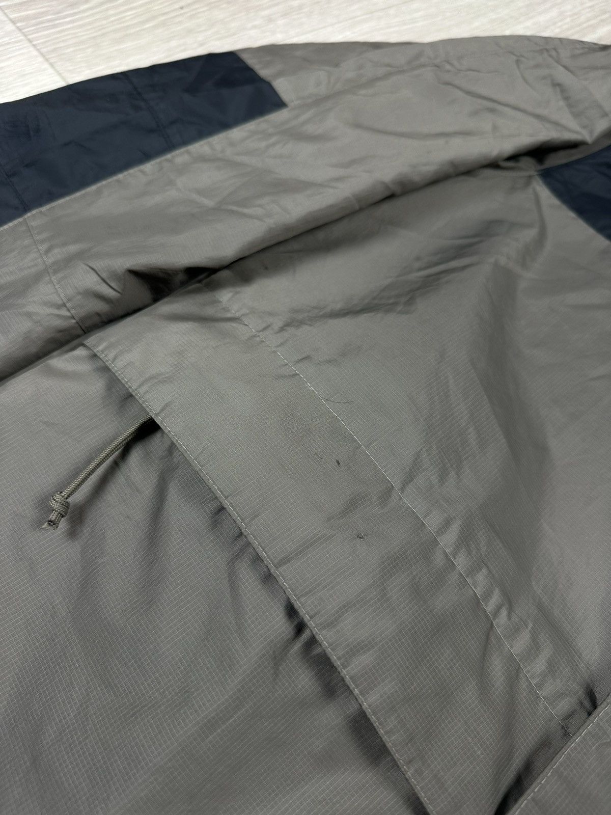 The North Face The North Face Seasonal Mountain Windbreaker Jacket Size S Size US S / EU 44-46 / 1 - 8 Thumbnail
