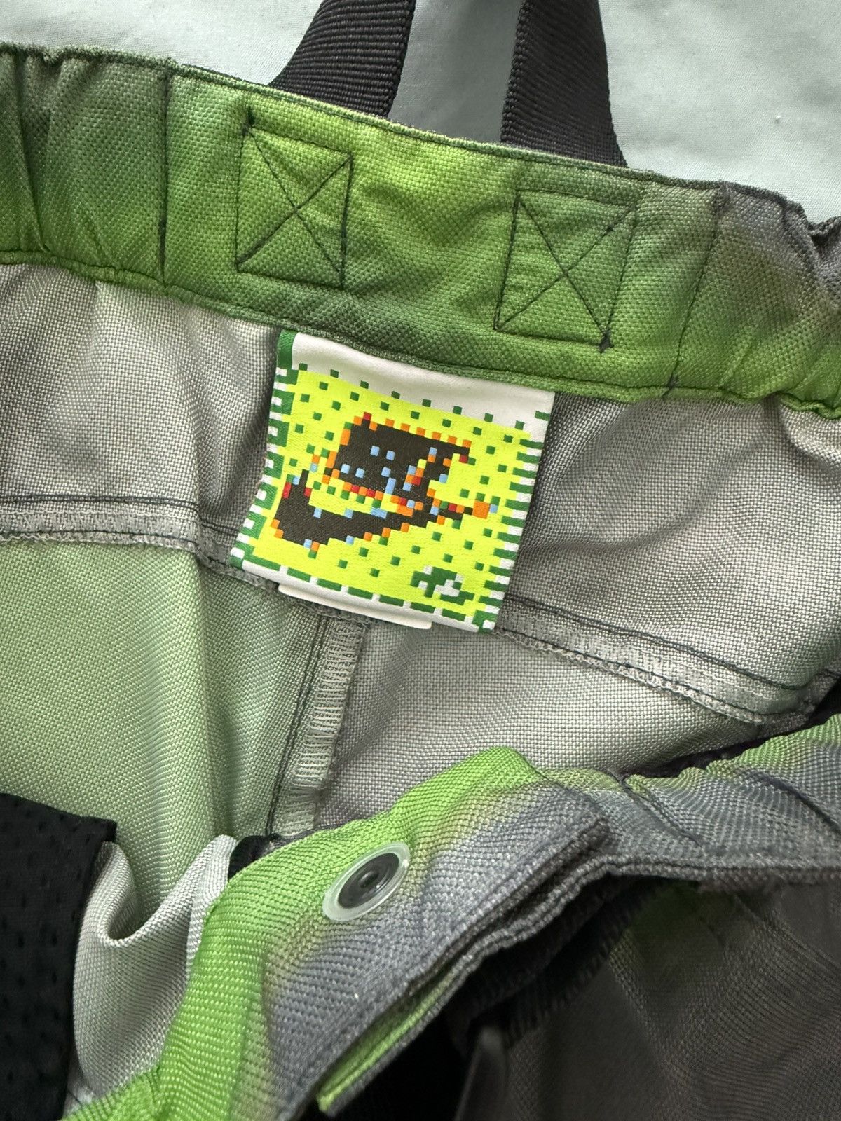 Cactus Plant Flea Market × Nike NIKE x CACTUS PLANT FLEA MARKET HOCKEY SHORT Size US 30 / EU 46 - 3 Thumbnail