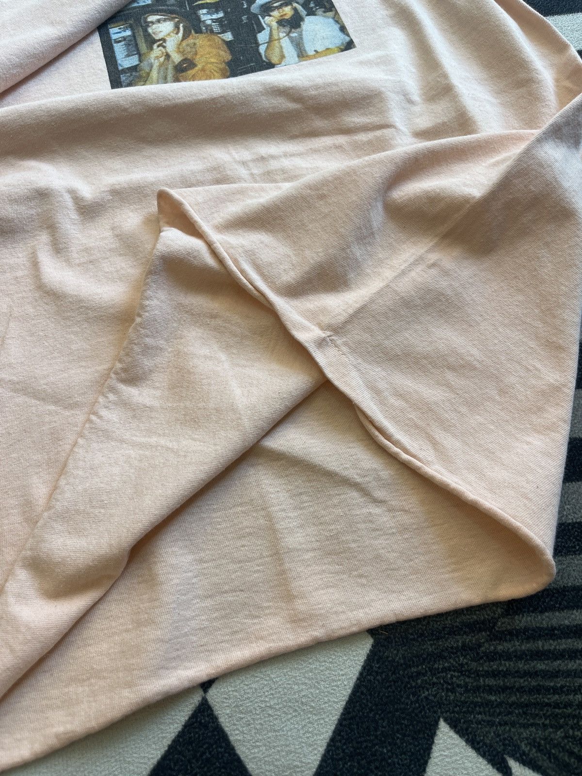 Supreme Supreme Phone Tee Photo Collection 18’s Tshirt Size US M / EU 48-50 / 2 - 12 Thumbnail