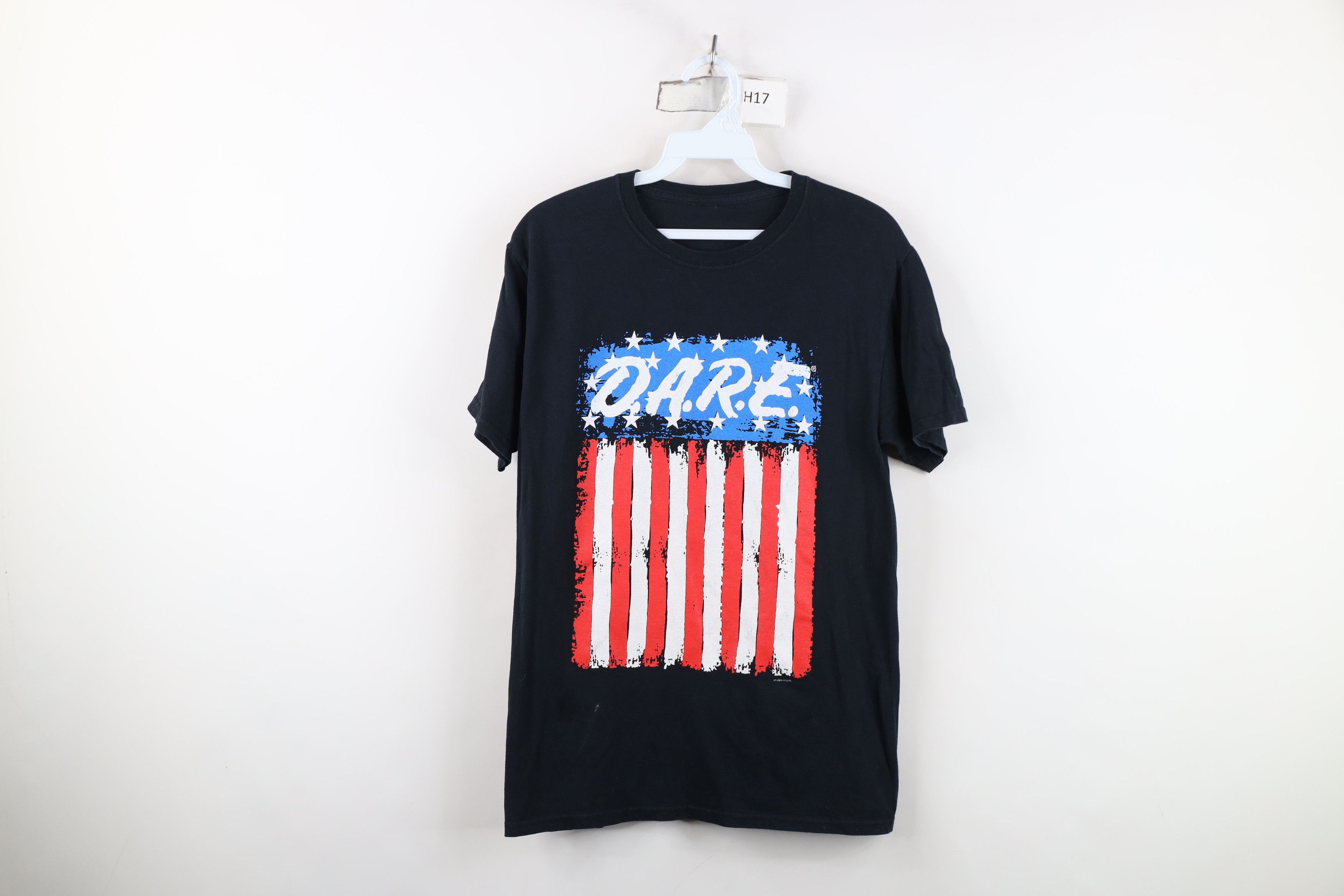 Vintage Vintage Y2K Streetwear DARE Drug Resistance T-Shirt Size S / US 4 / IT 40 - 1 Thumbnail