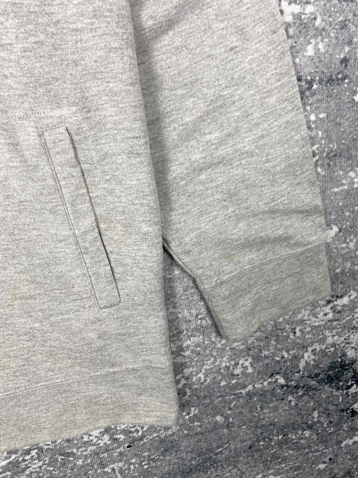 Airwalk Vintage Airwalk Zip Up Sweatshirts Size US XL / EU 56 / 4 - 4 Thumbnail