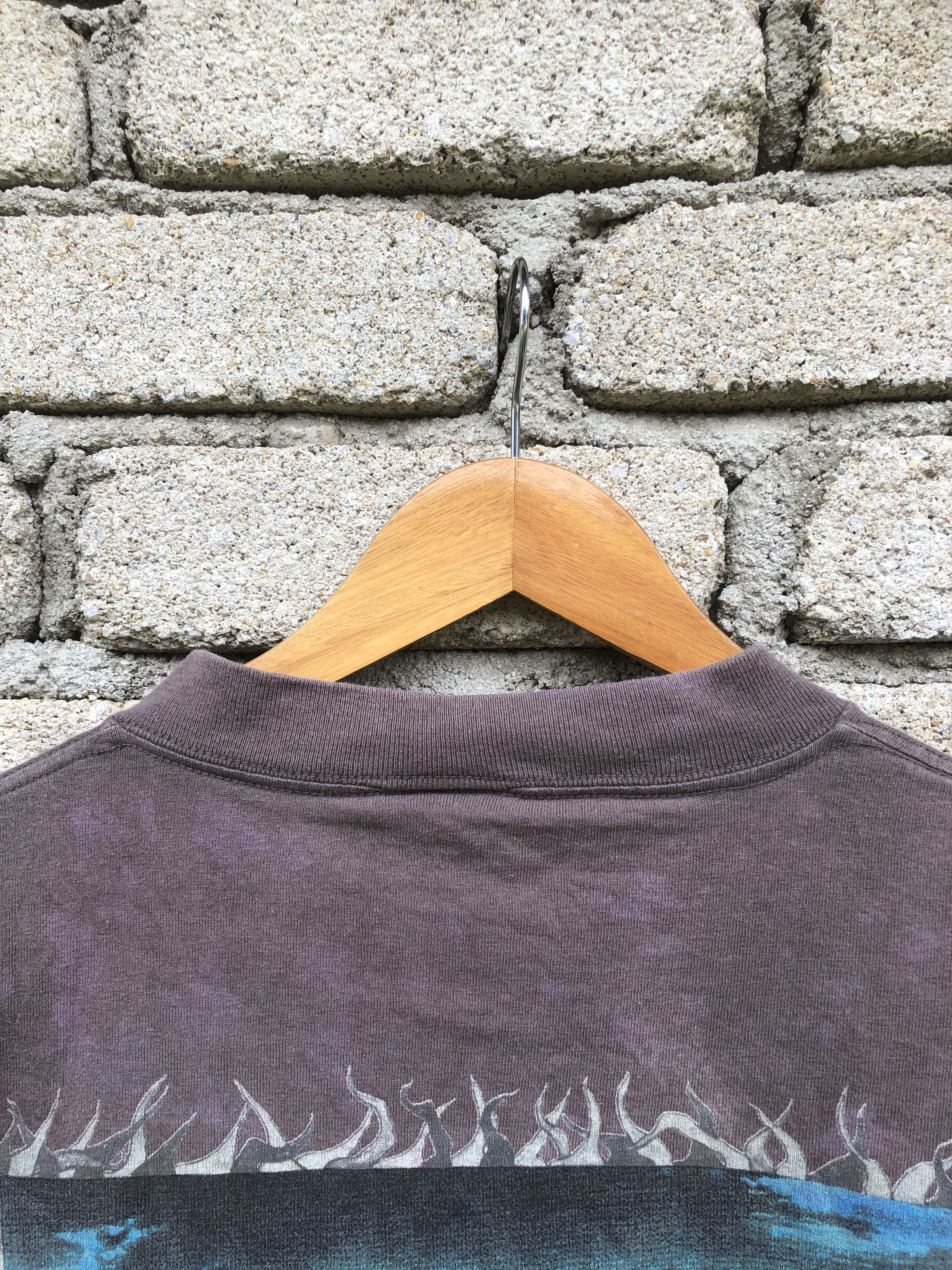 Vintage Vintage Sunfaded Y2K Gordon & Smith Surfboads Tee Size US L / EU 52-54 / 3 - 3 Thumbnail