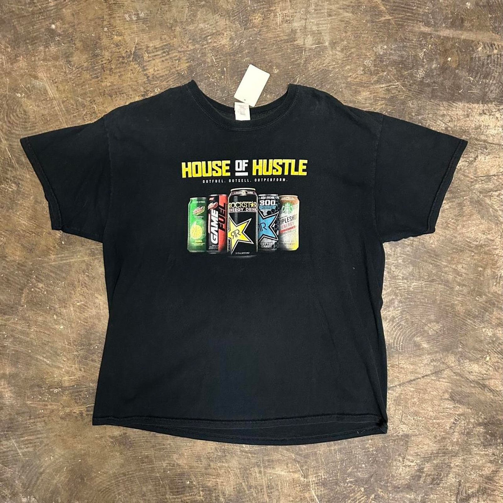 Gildan Y2K House of Hustle Energy Drink Promo graphic tee Size US XL / EU 56 / 4 - 1 Thumbnail