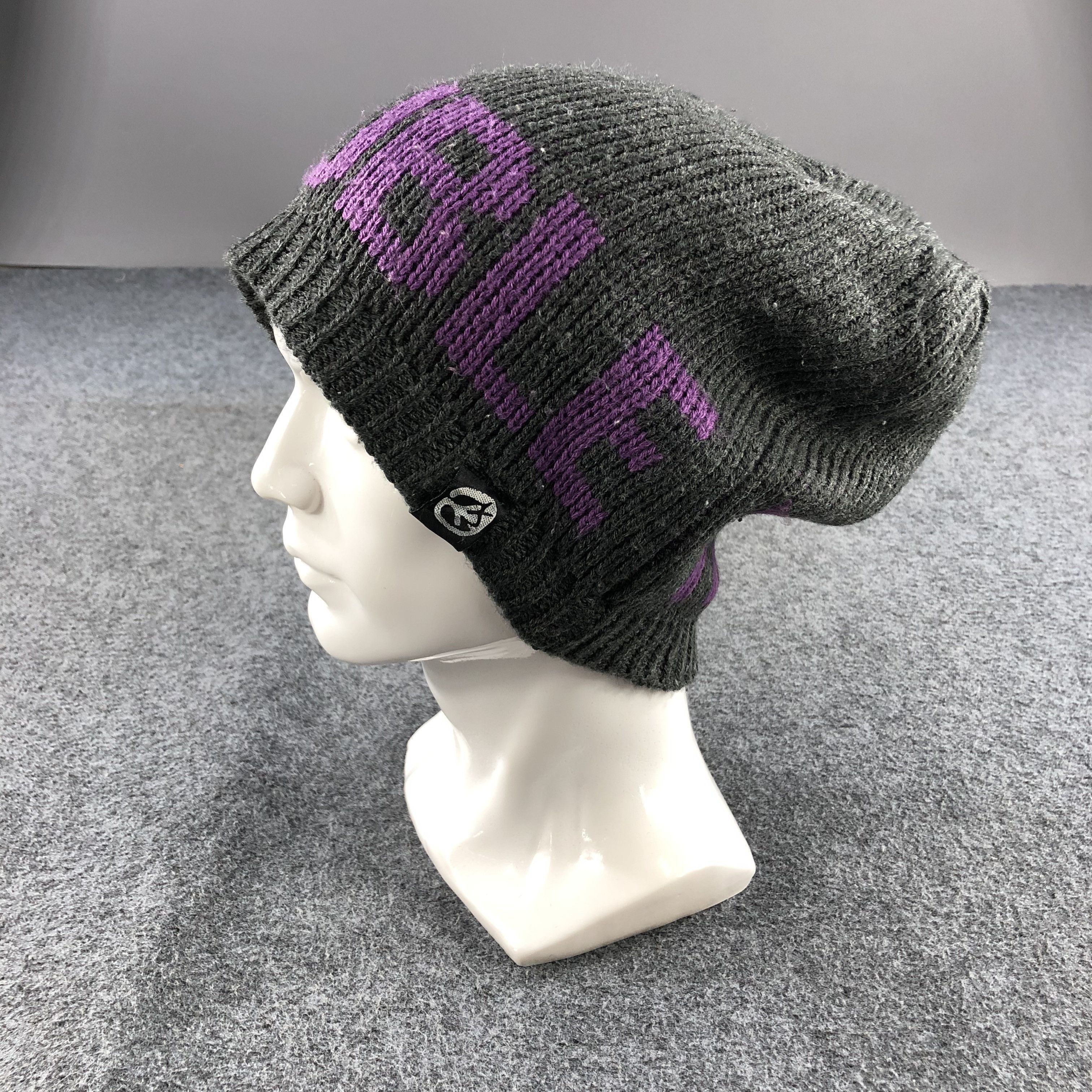 Japanese Brand Unknown Double Triple Grey Beanie Snowcap Snow Hat B335 Size ONE SIZE - 1 Thumbnail