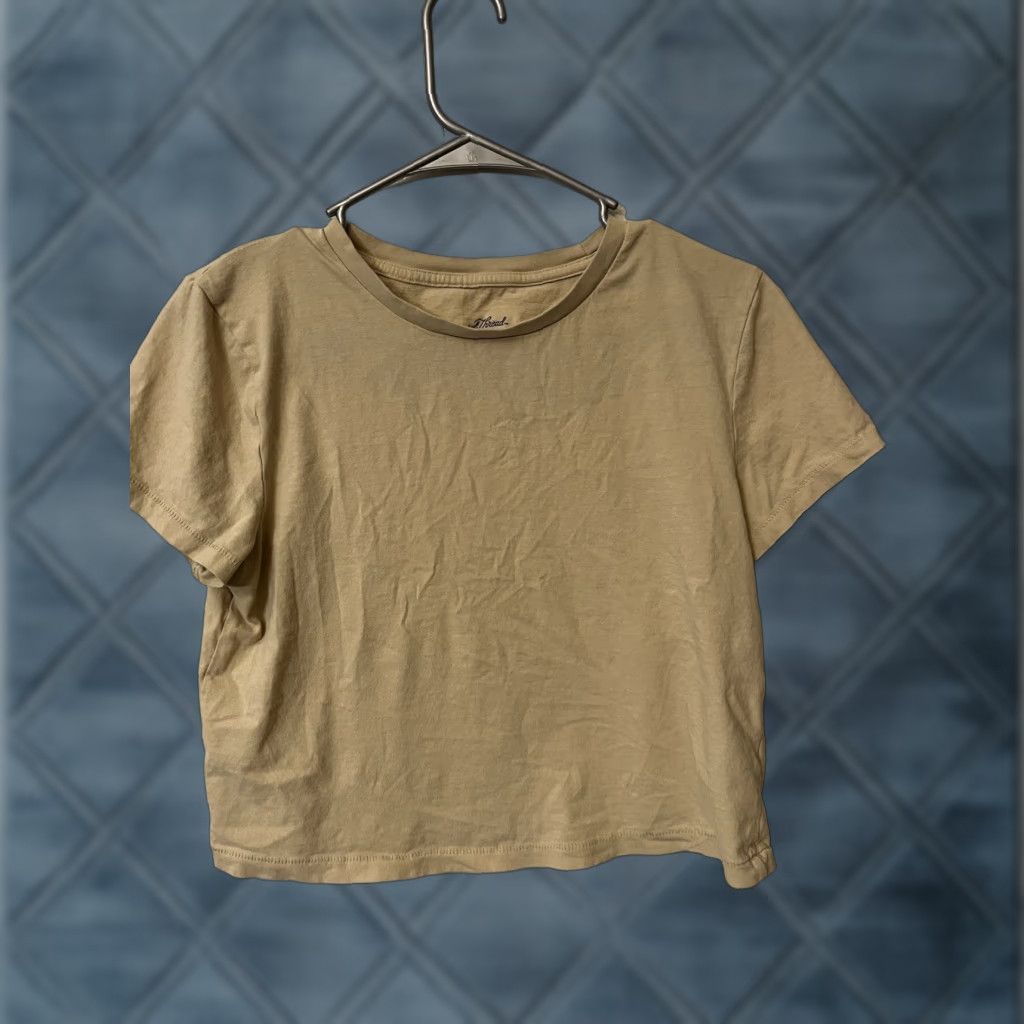 Vintage Universal Thread Brown Crew Neck Short Sleeve T-Shirt Women’s Size S Yarn: Cotton Rayon Lightweight Casual Basic 됩 Size S / US 4 / IT 40 - 1 Thumbnail