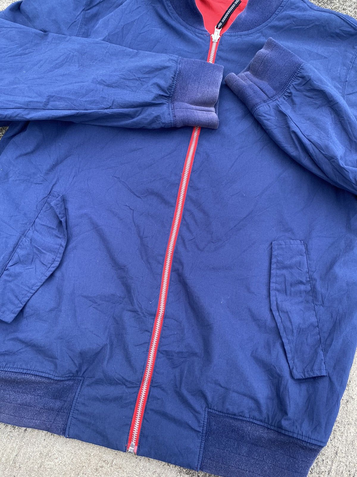 Nike Vintage FCB Nike Swoosh Windbreaker Jacket Size US L / EU 52-54 / 3 - 10 Thumbnail