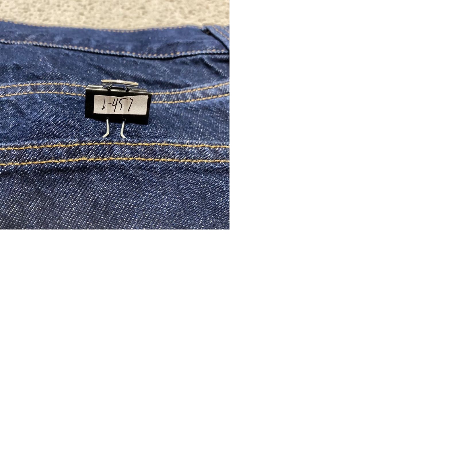Old Navy Old Navy Jeans Blue Denim Dark Wash Mid Rise Straight Leg 34x30 5-Pocket Regular Waist Mens XS? Size US 34 / EU 50 - 9 Thumbnail