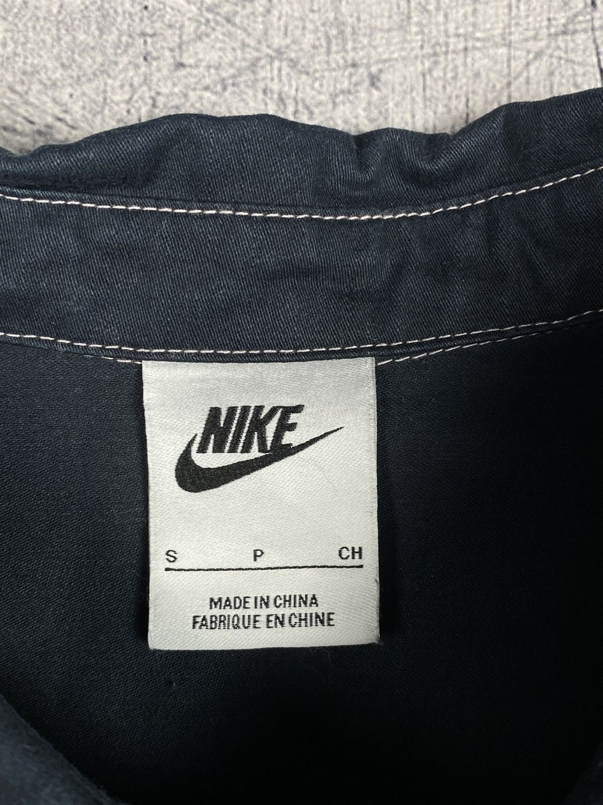 Nike Nike Club Drawstring Hem Button Up Shirt Black Size S Size US S / EU 44-46 / 1 - 9 Thumbnail