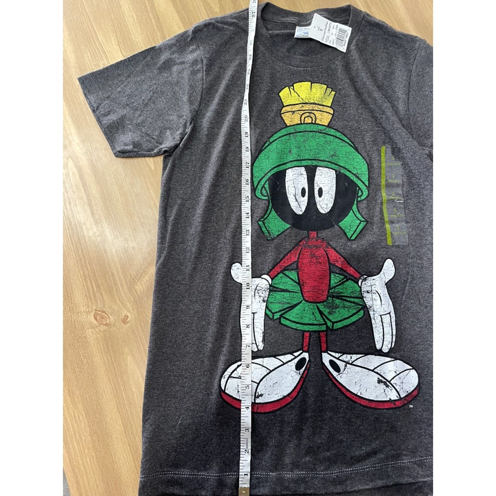Vintage VINTAGE Looney Tunes Marvin the Martian Charcoal T-Shirt Small Gray Unisex Adult Short Sleeve Size US S / EU 44-46 / 1 - 7 Thumbnail